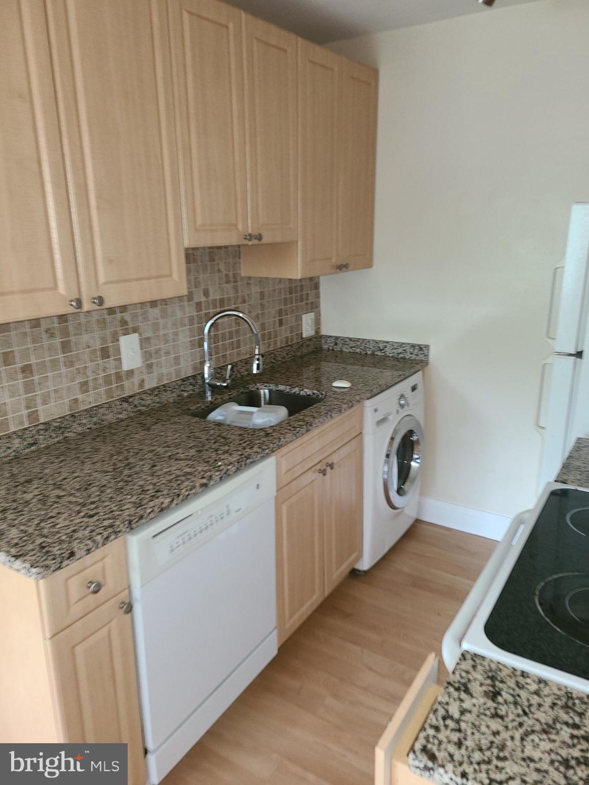 THE FAIRMONT 5601 CONDO - Residential