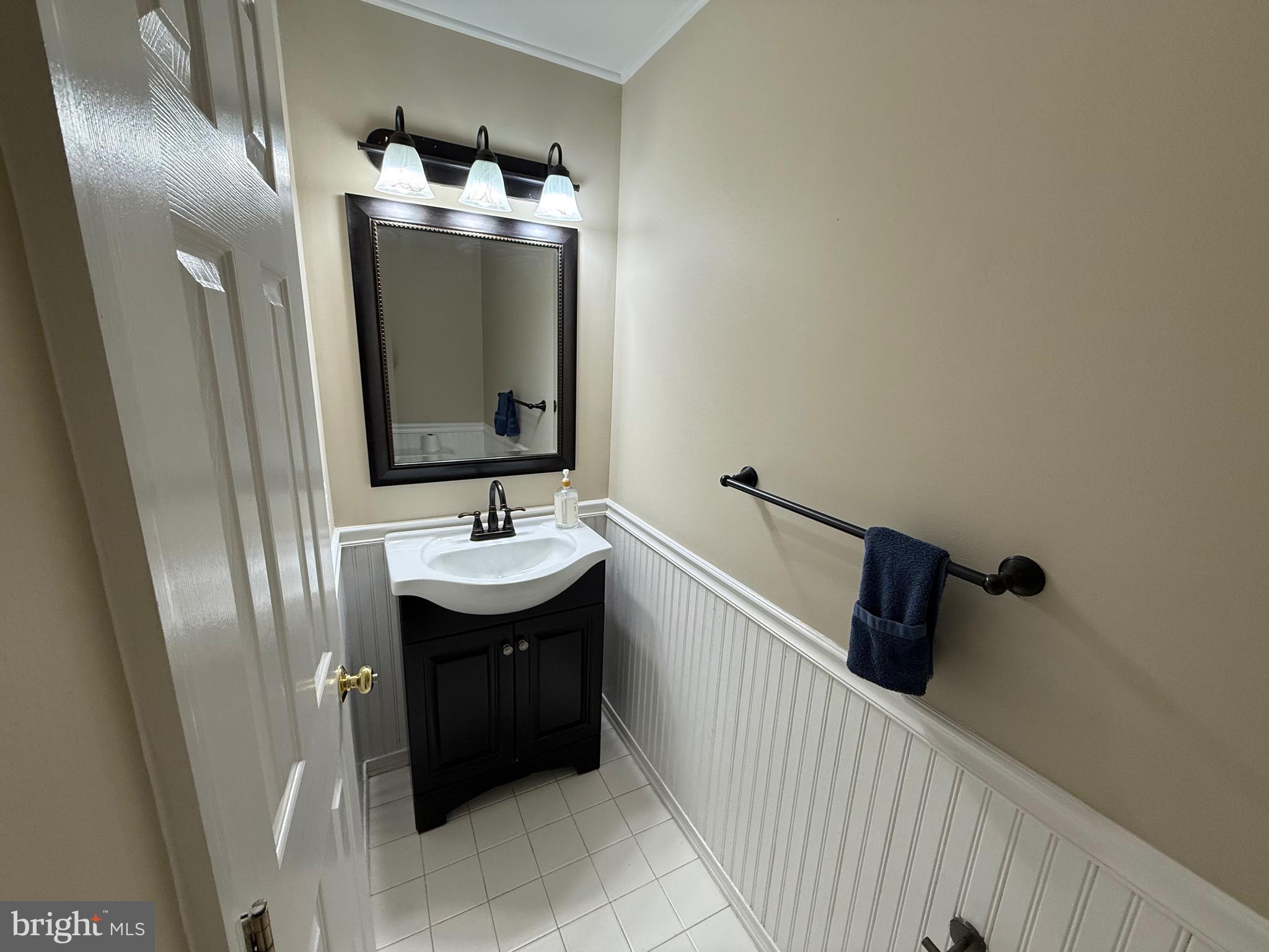 WORCESTER ACRES - Residential Lease