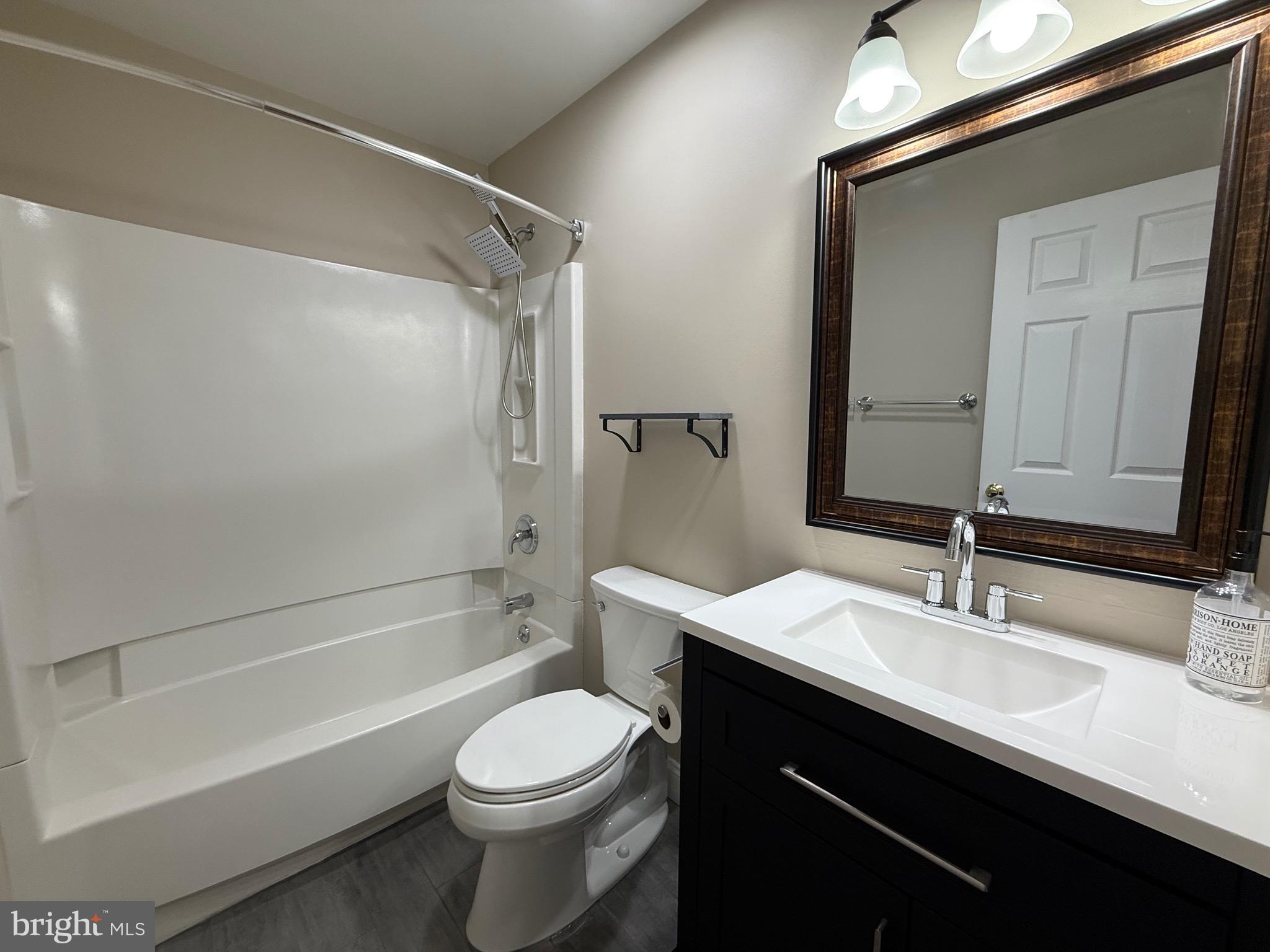 WORCESTER ACRES - Residential Lease