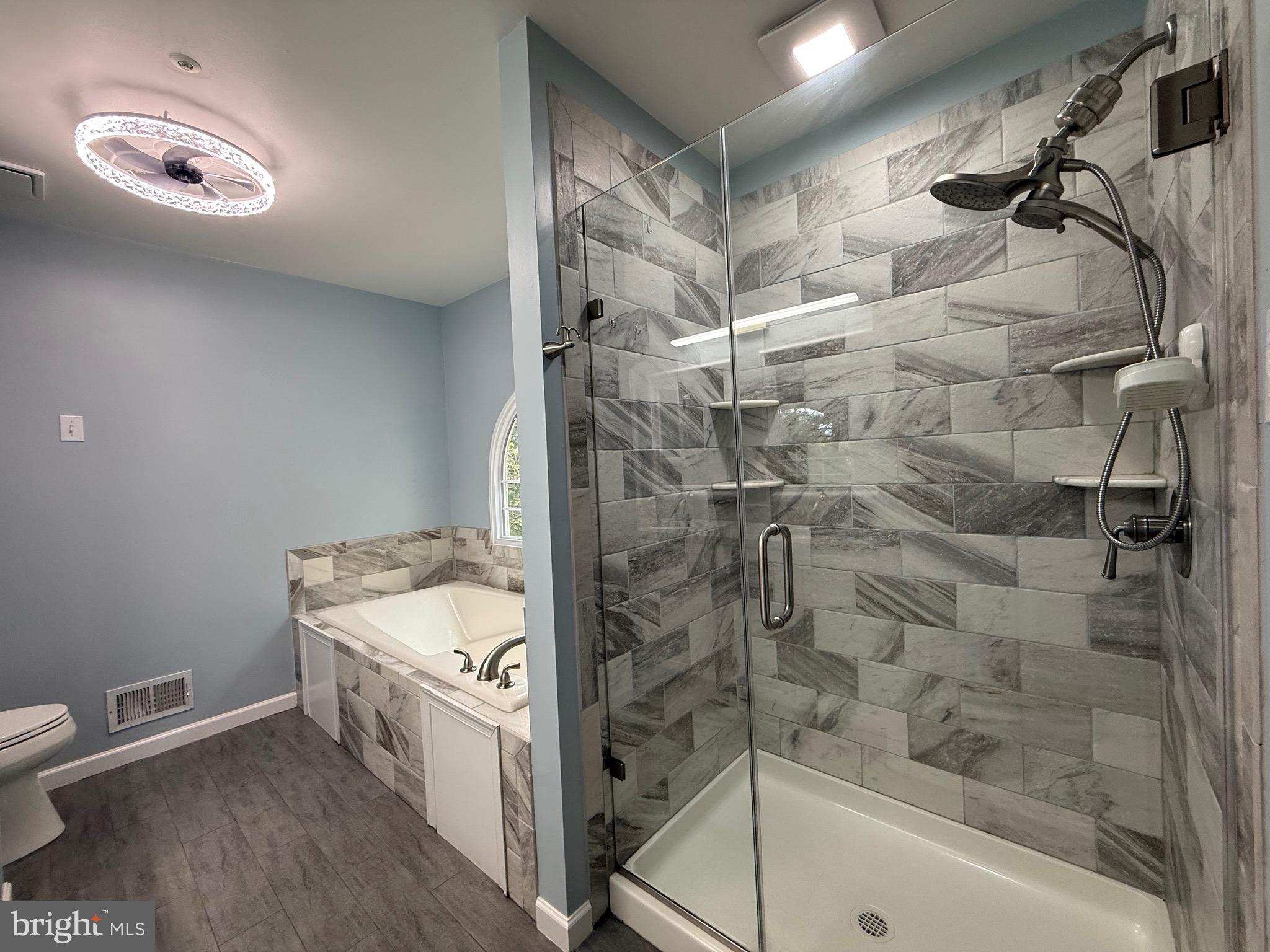 WORCESTER ACRES - Residential Lease