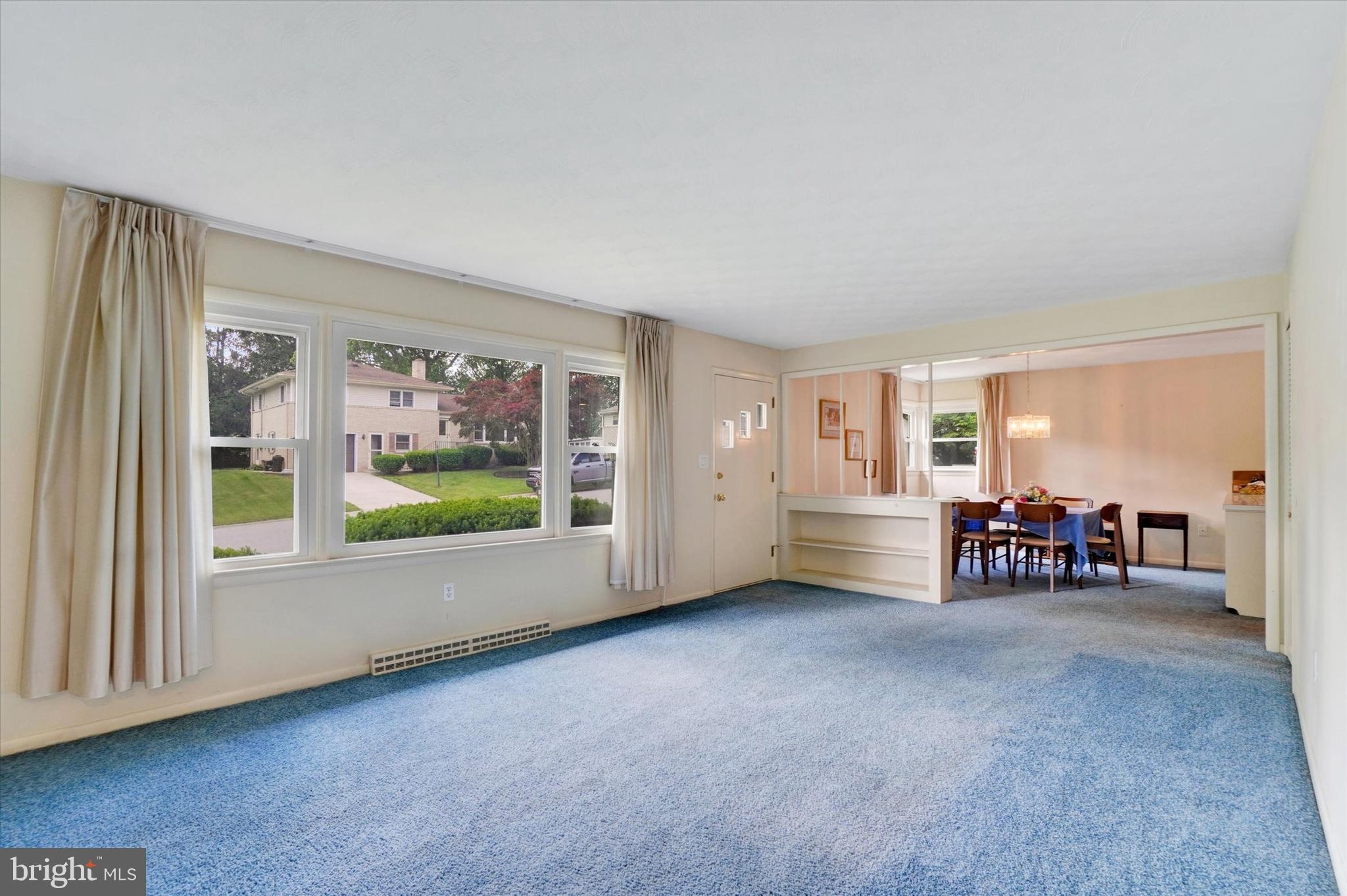 MEADOWBROOK - Residential