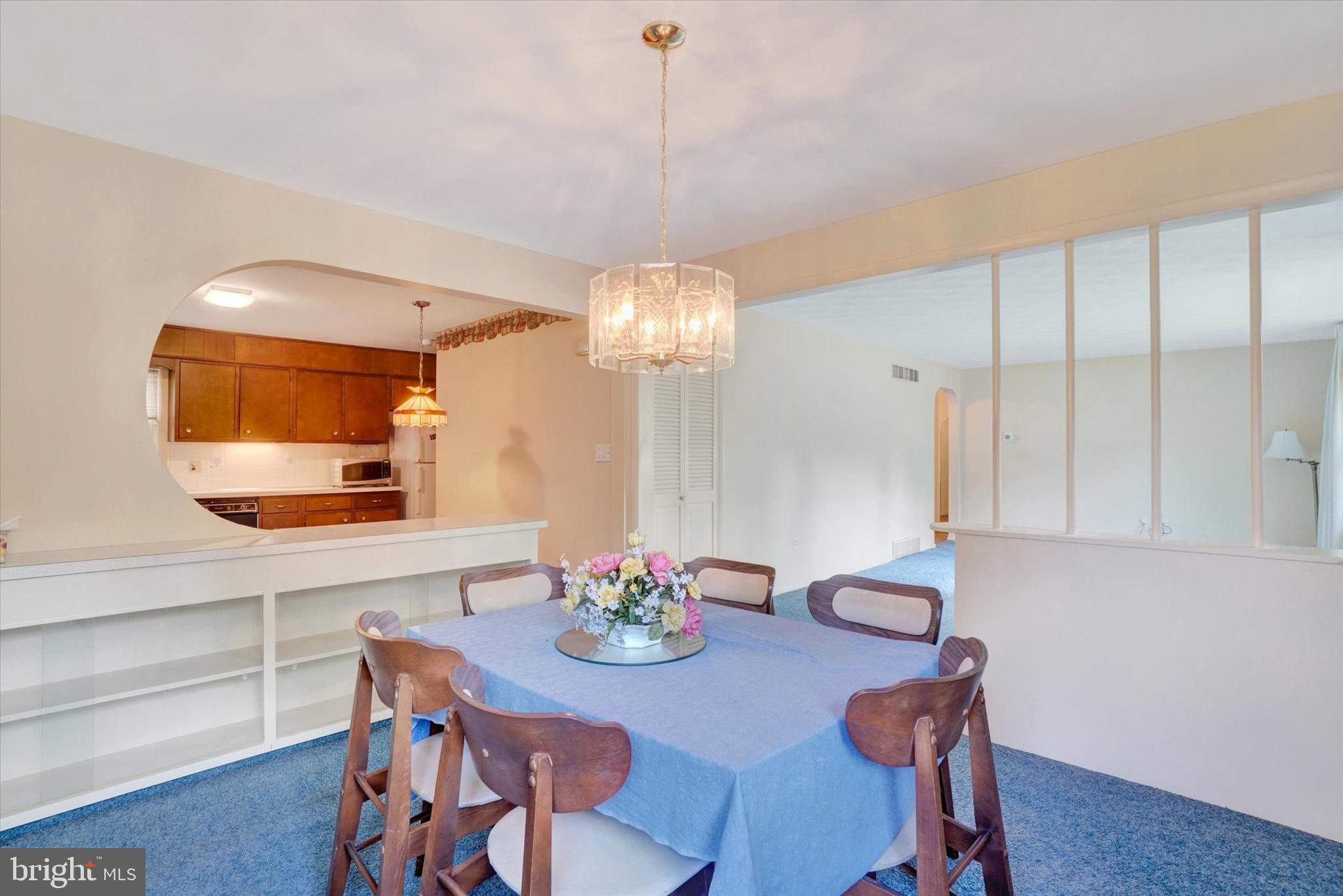 MEADOWBROOK - Residential