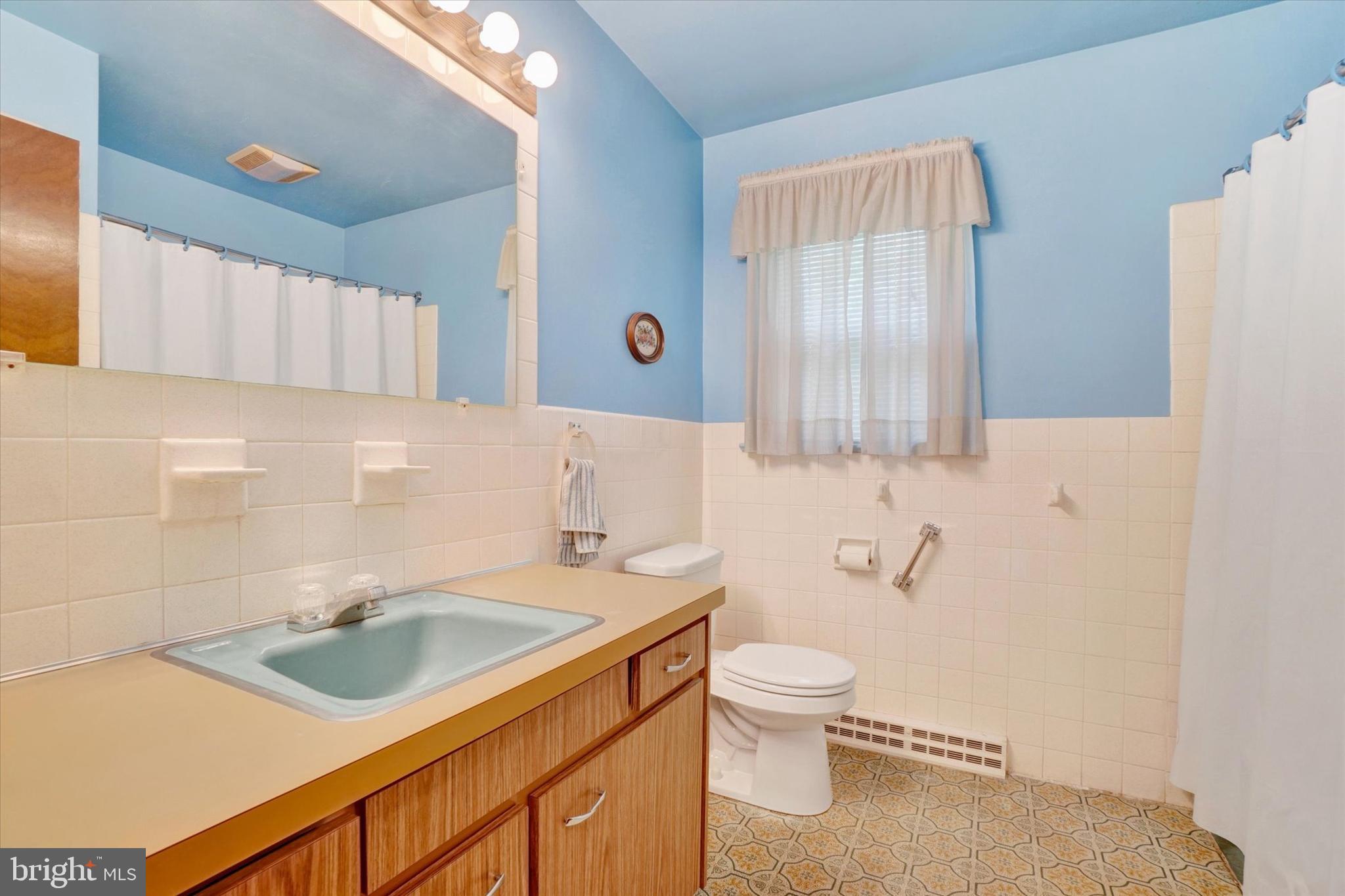MEADOWBROOK - Residential
