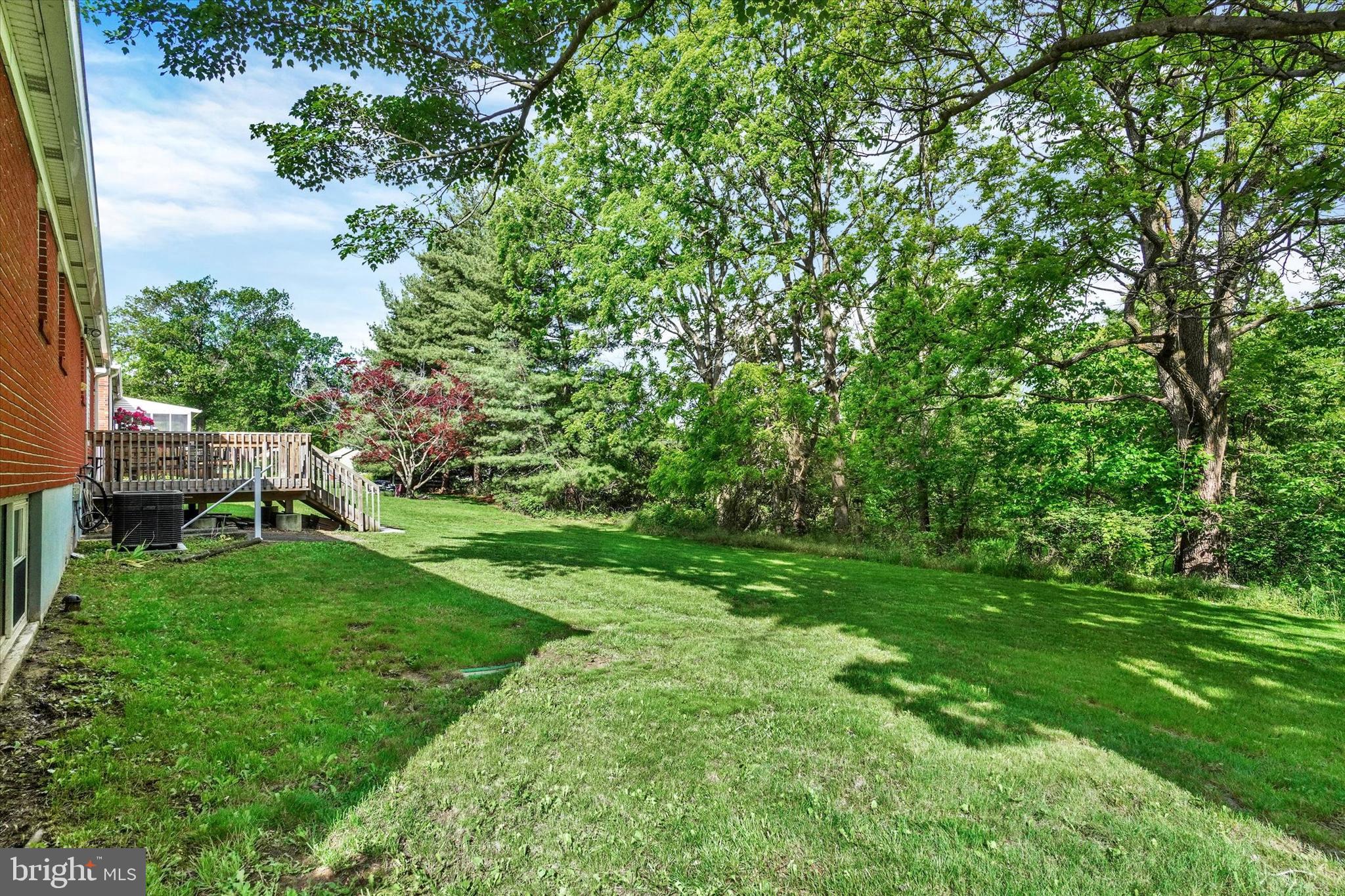 MEADOWBROOK - Residential