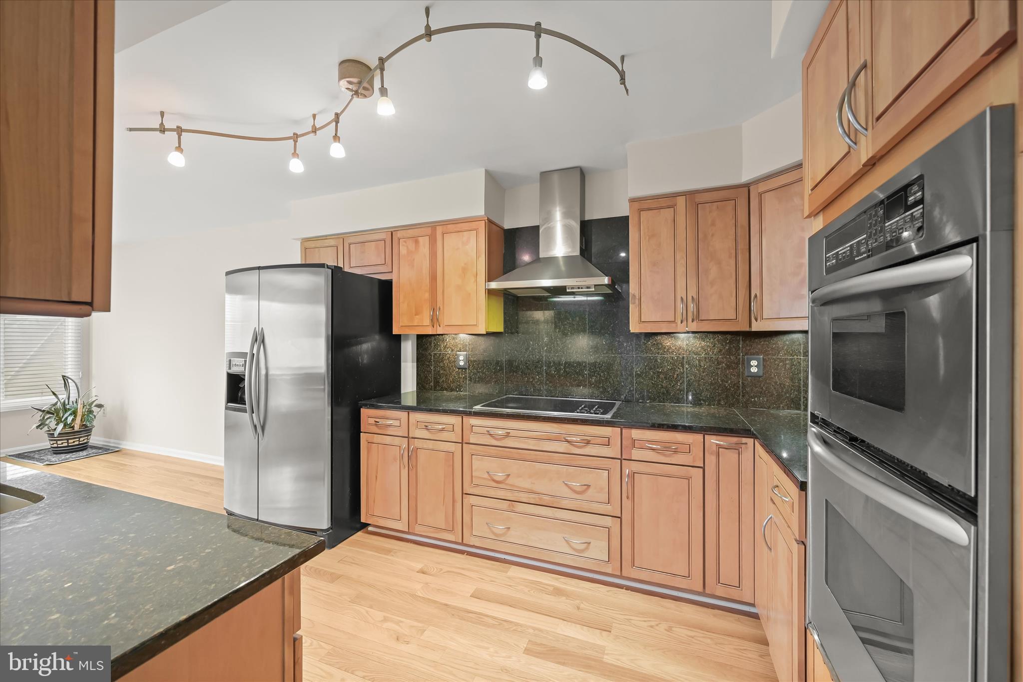 VILLAGE OF DORSEY SEARCH - Residential