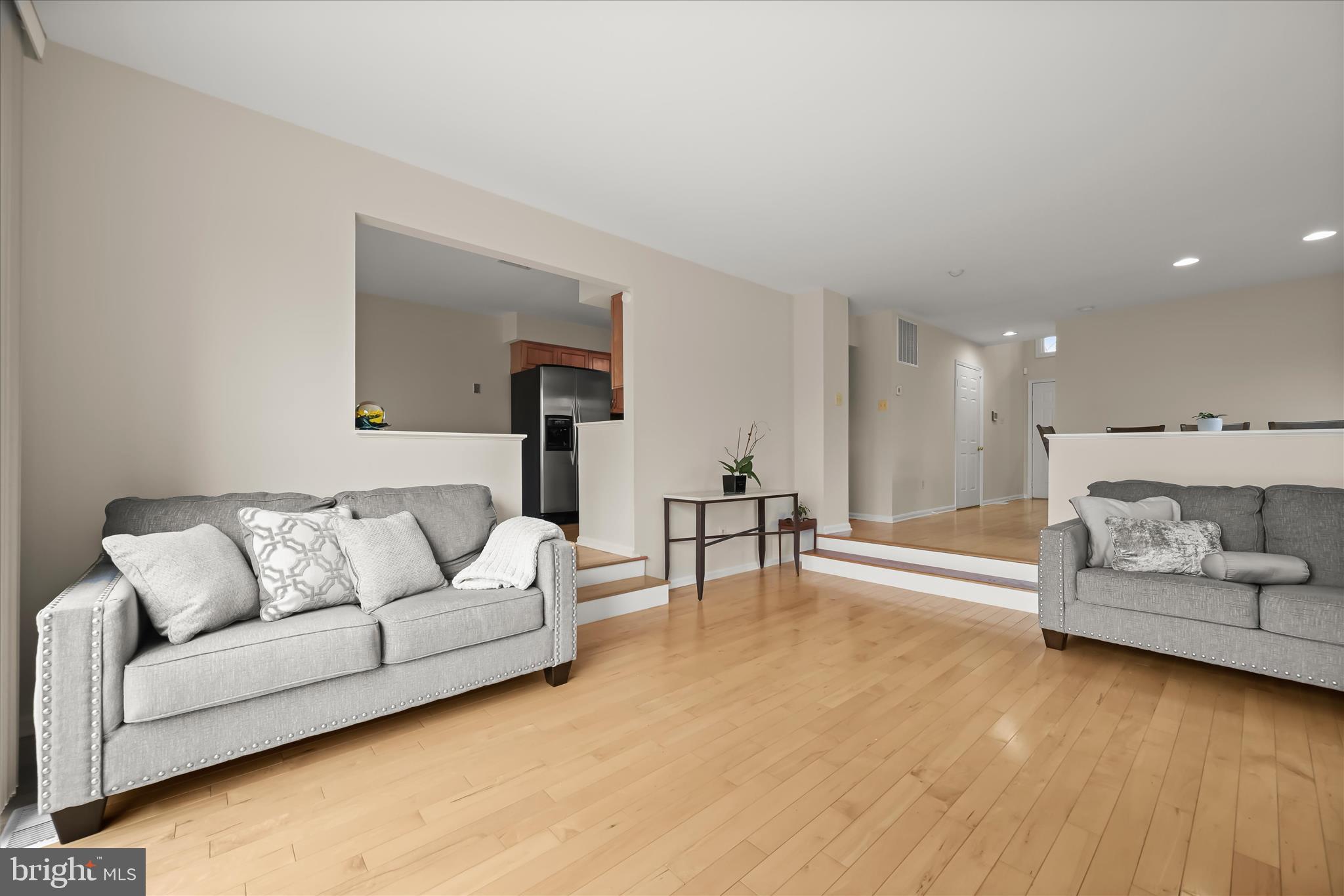 VILLAGE OF DORSEY SEARCH - Residential