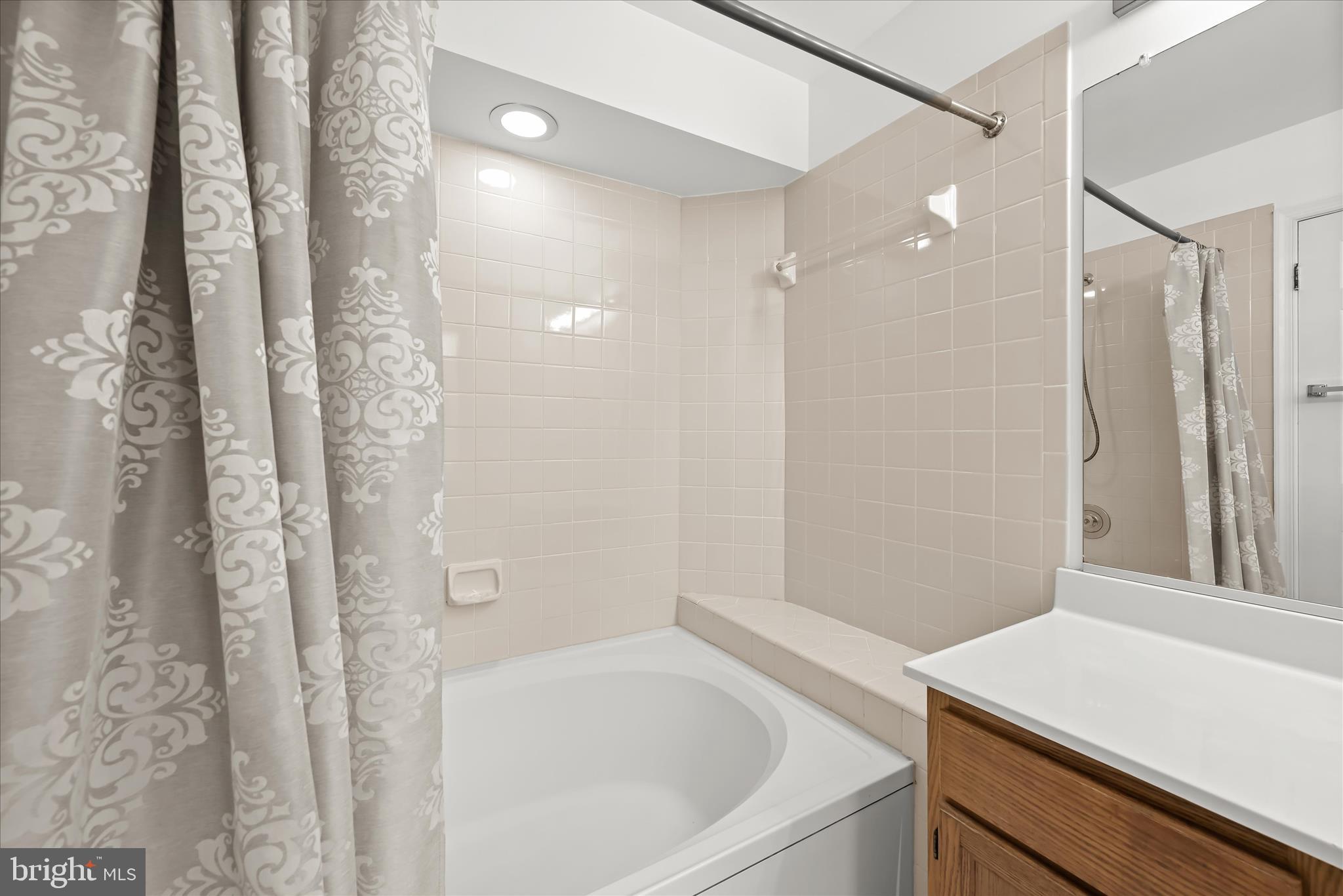 VILLAGE OF DORSEY SEARCH - Residential