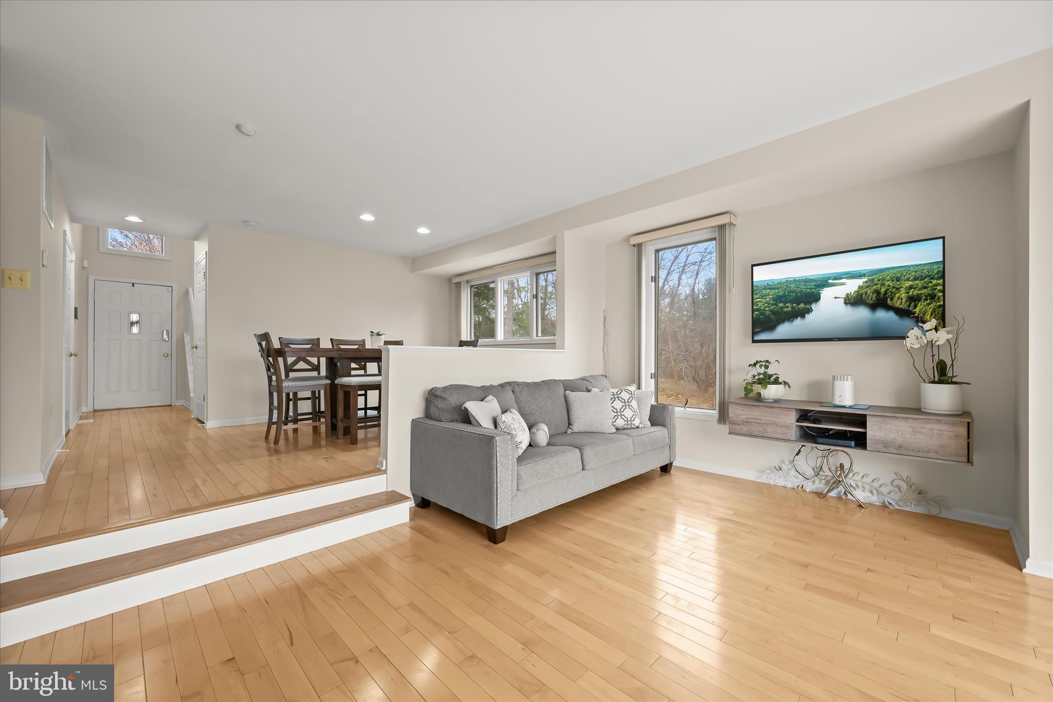 VILLAGE OF DORSEY SEARCH - Residential