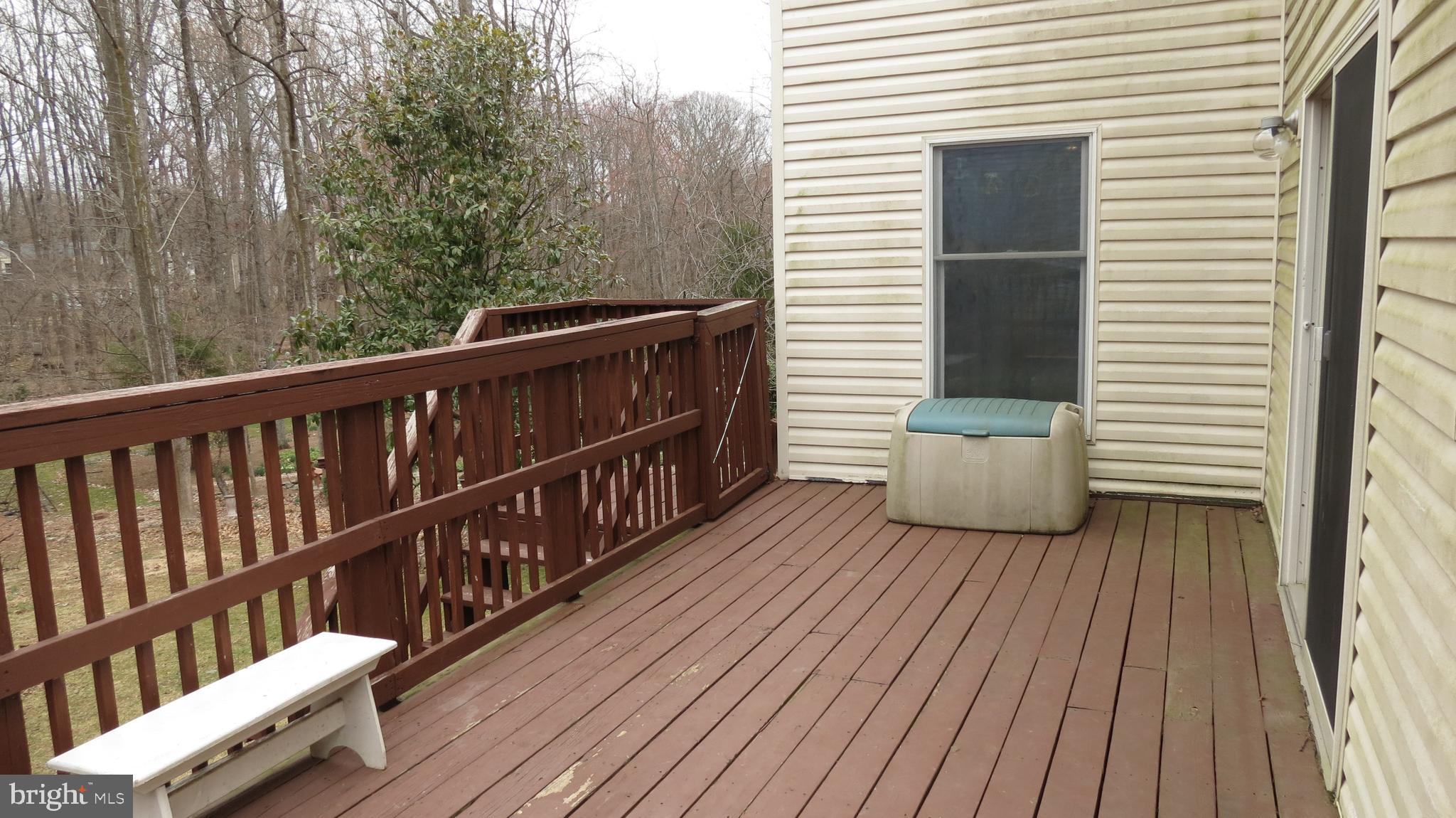 FOX MILL ESTATES - Residential