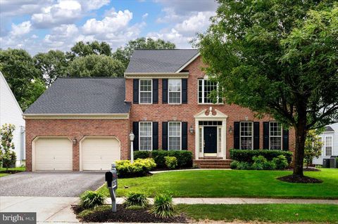 8242 GREEN ICE DRIVE PASADENA MD 21122