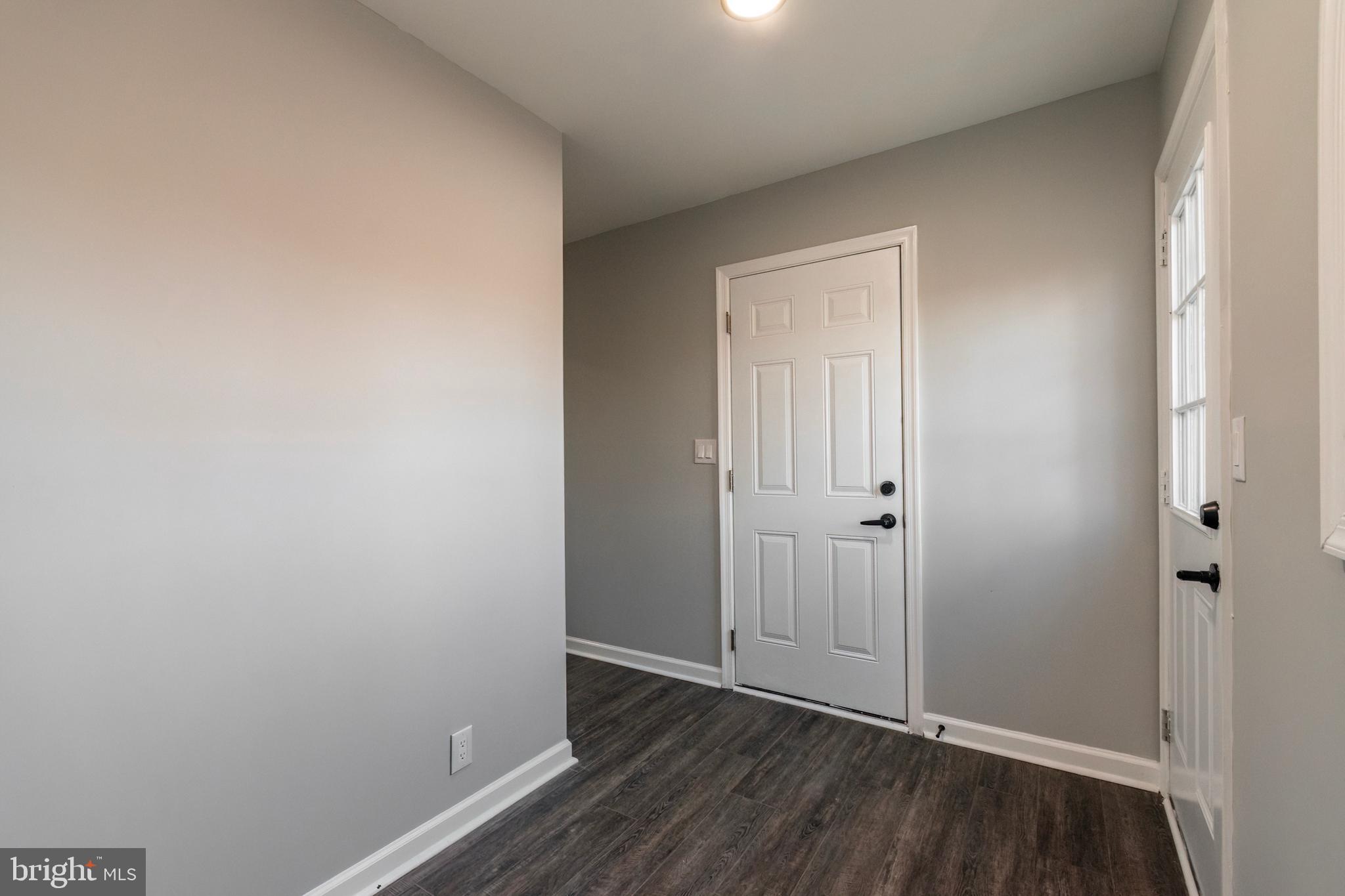 LONE OAK - Residential
