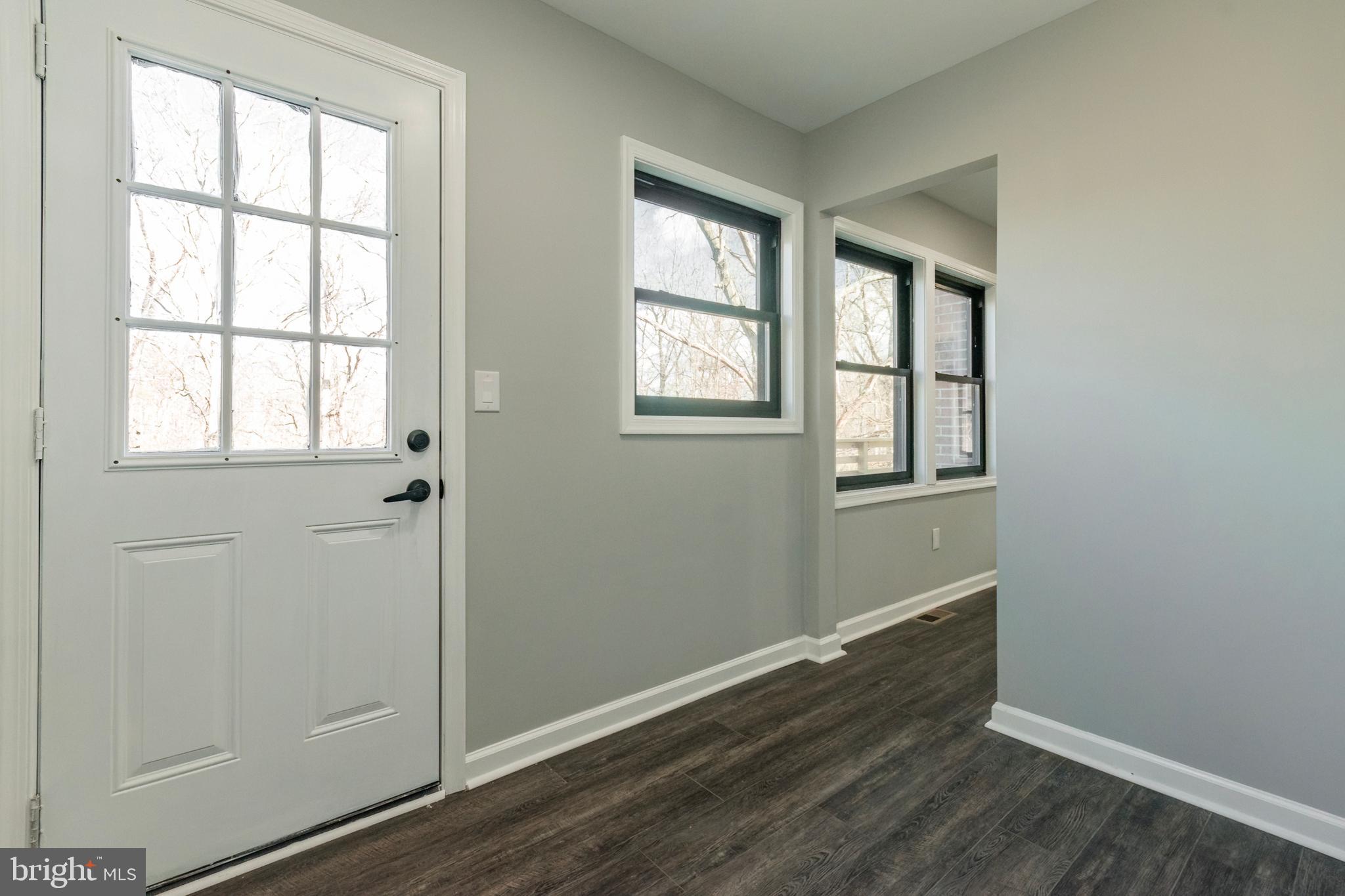 LONE OAK - Residential