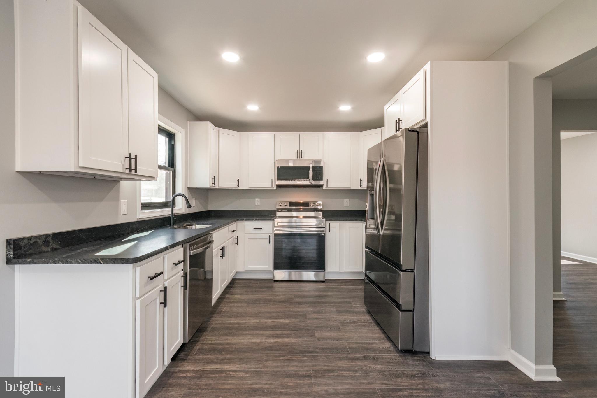 LONE OAK - Residential