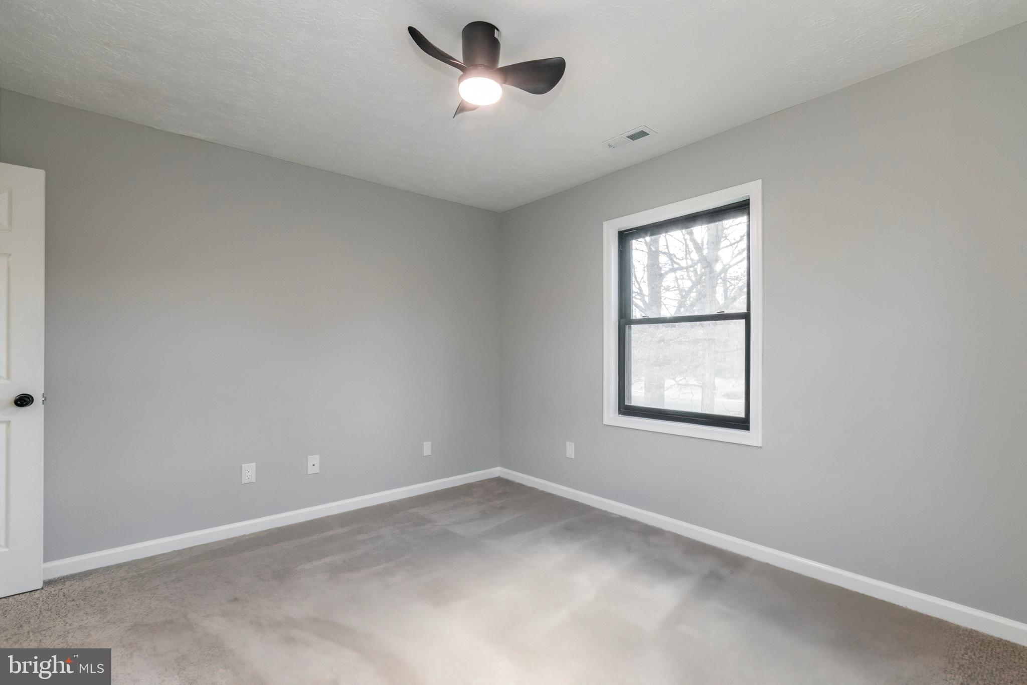 LONE OAK - Residential