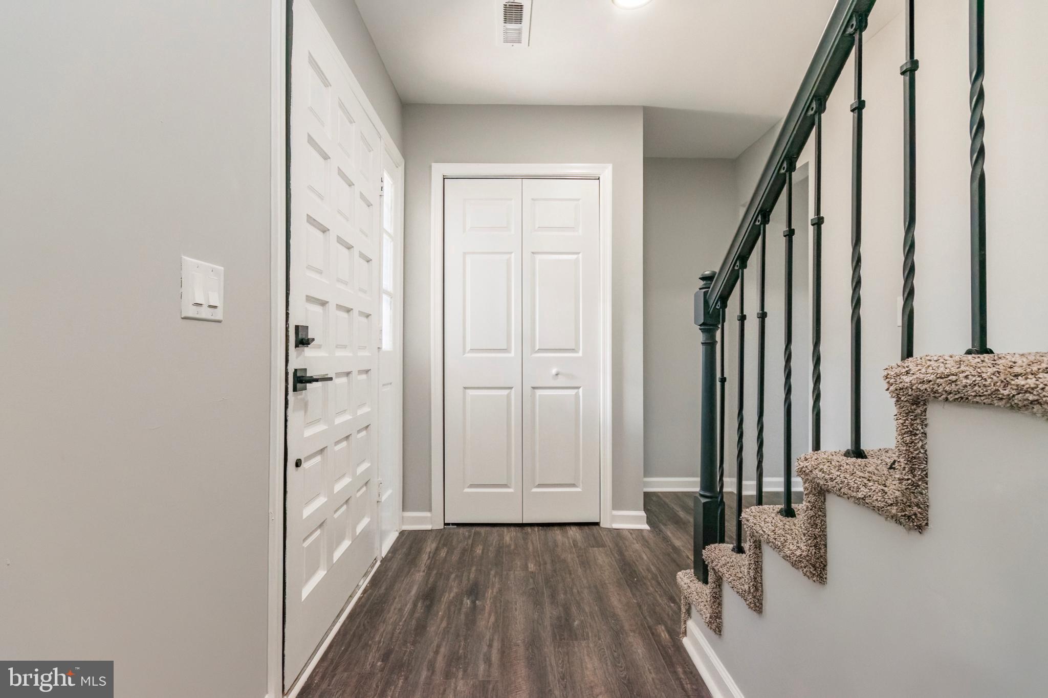 LONE OAK - Residential