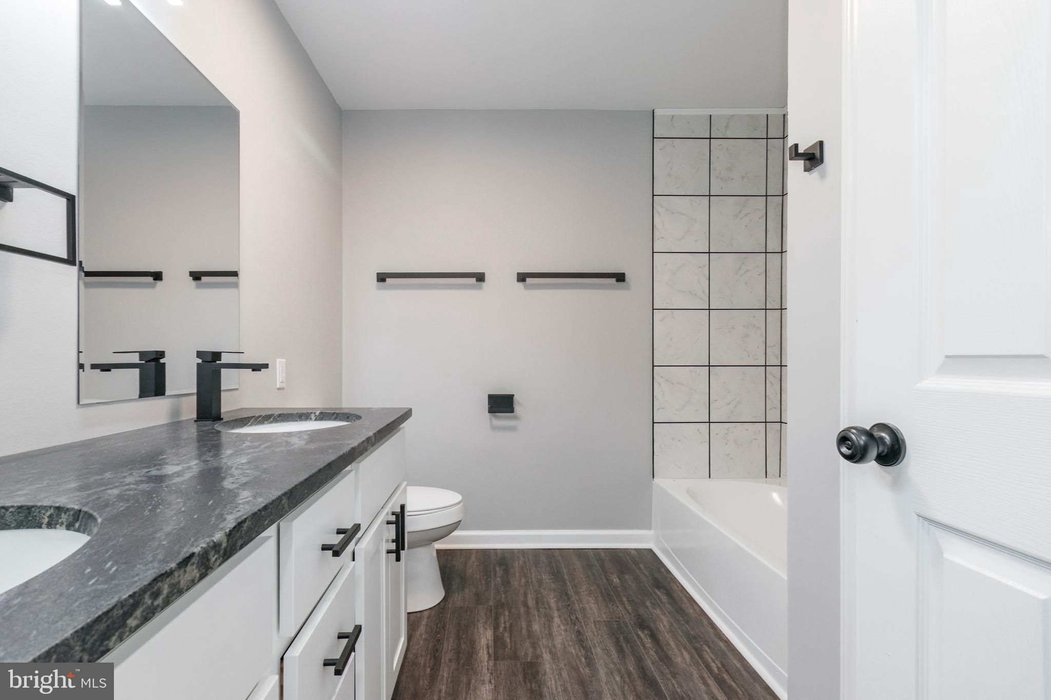 LONE OAK - Residential