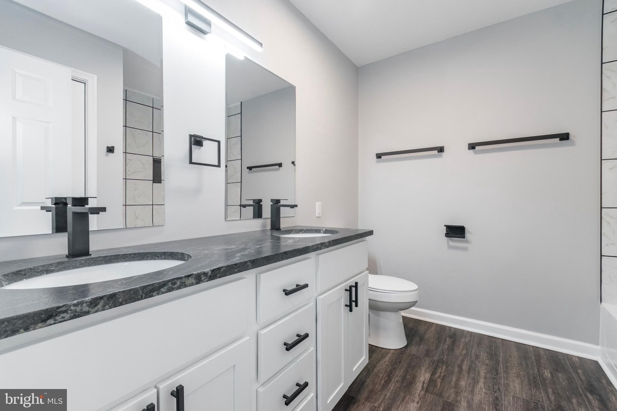 LONE OAK - Residential