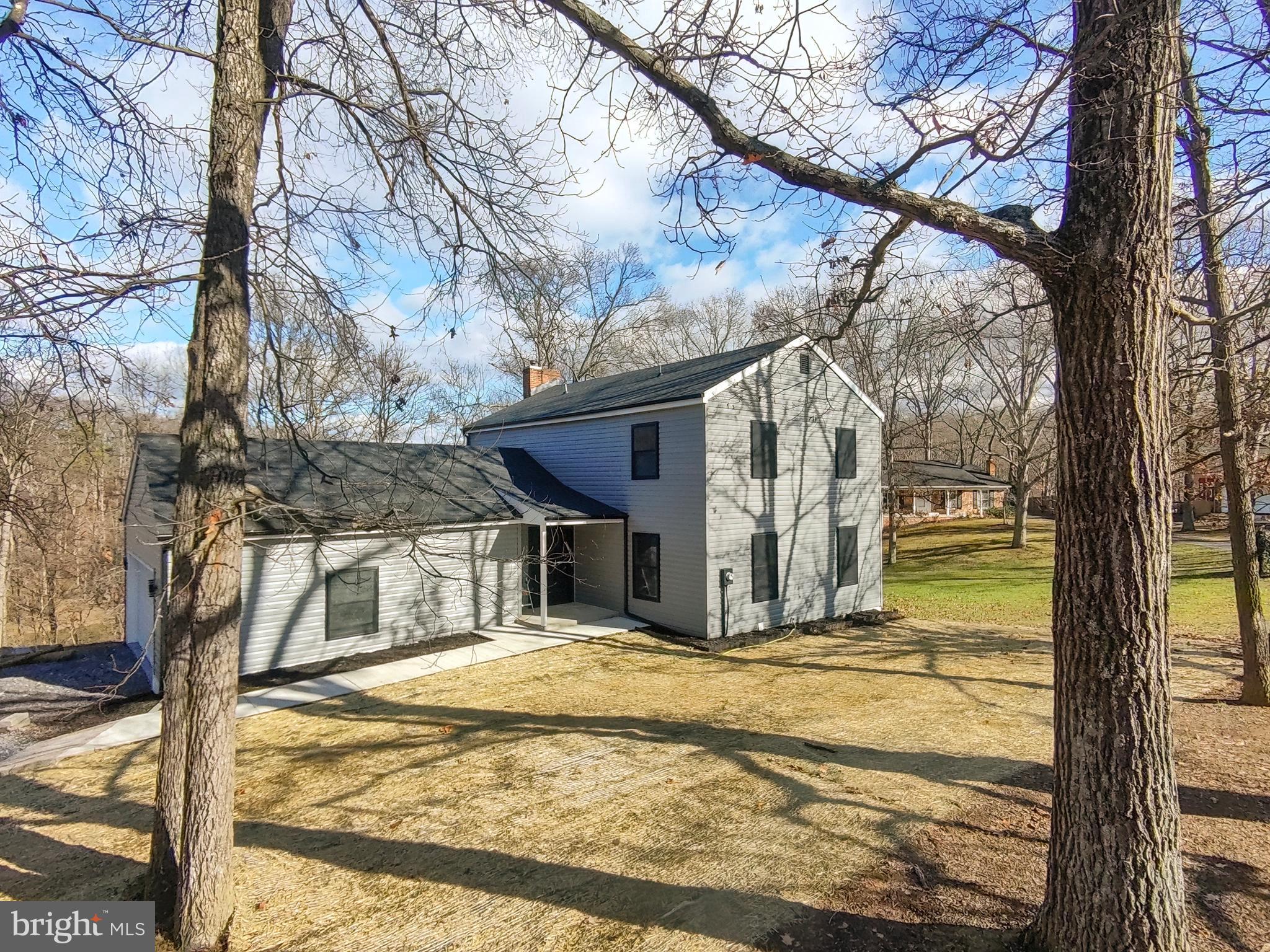LONE OAK - Residential