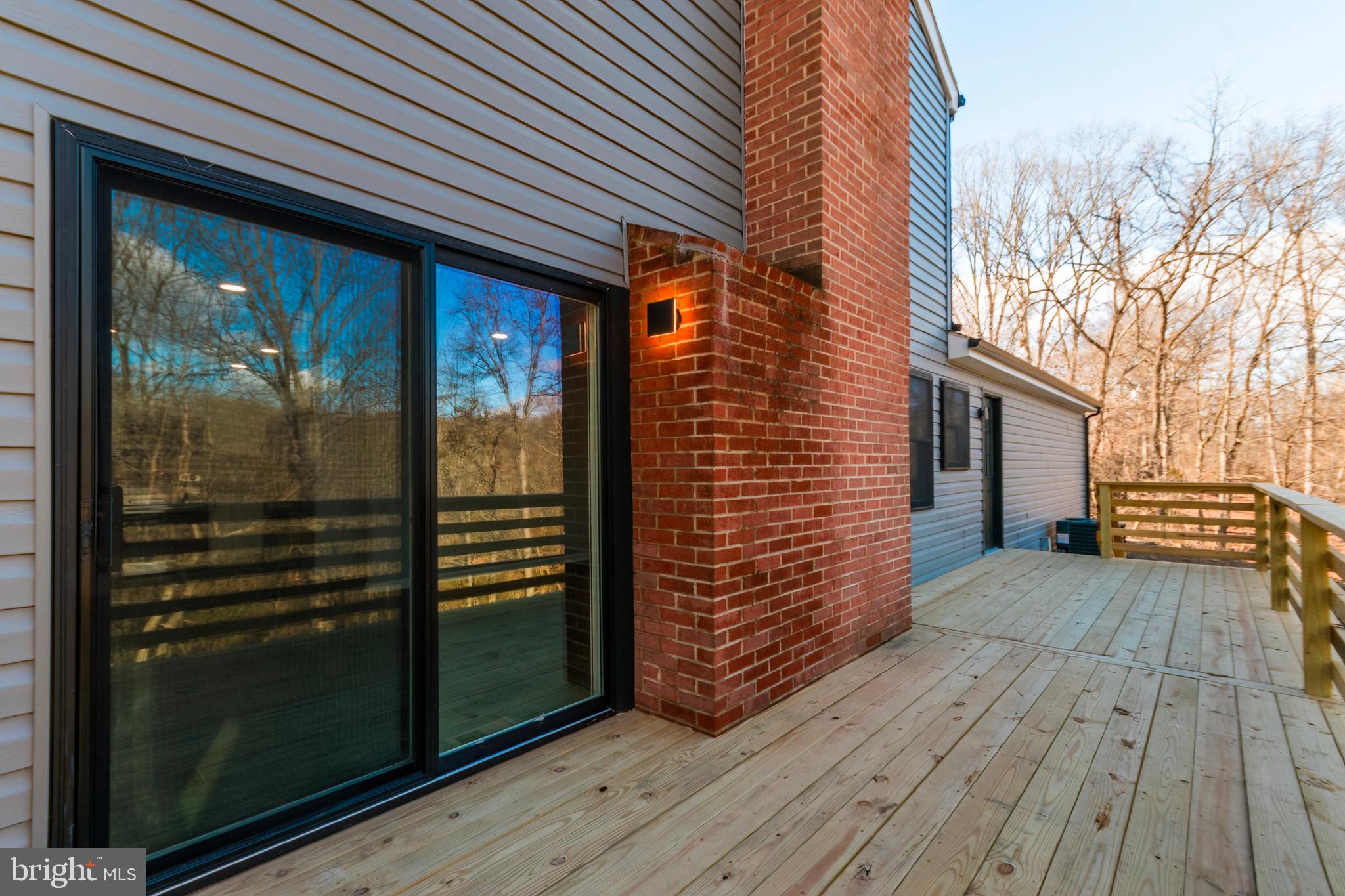 LONE OAK - Residential