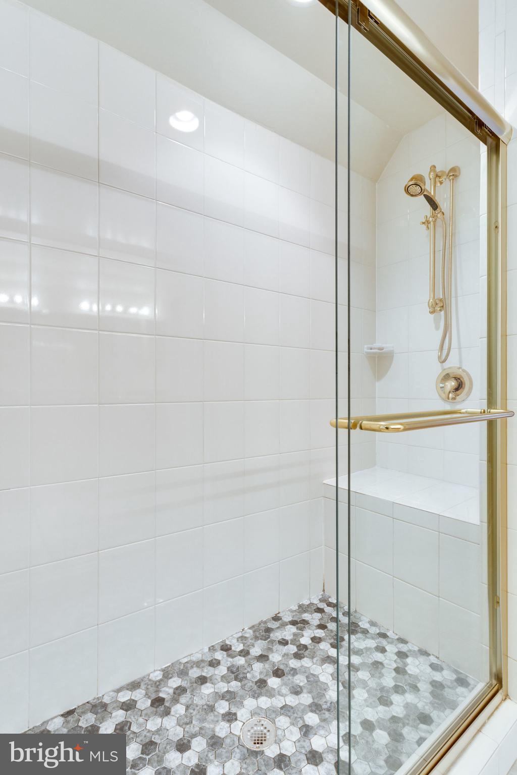 WOODMORE PLAT 10 - Residential