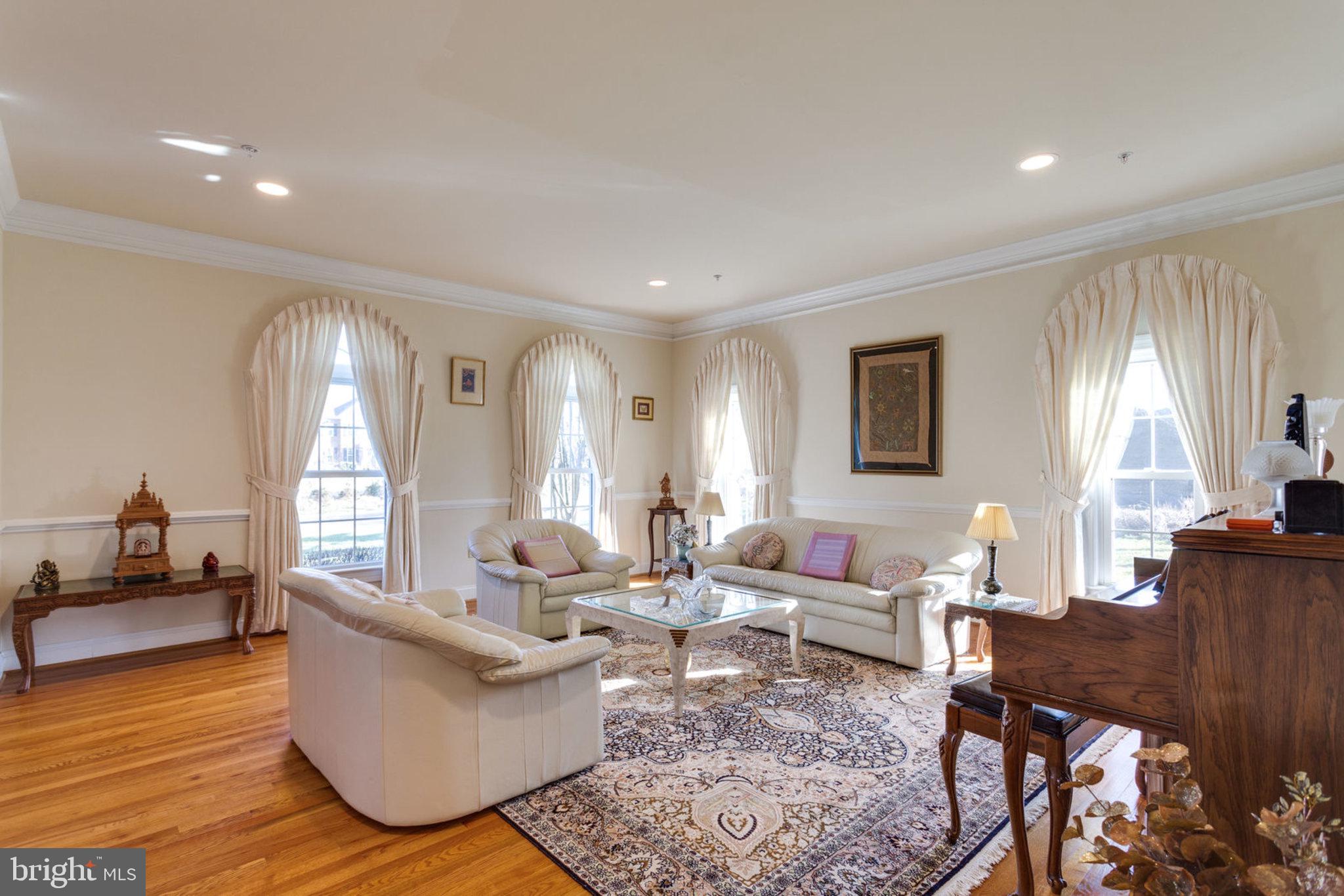 WOODMORE PLAT 10 - Residential