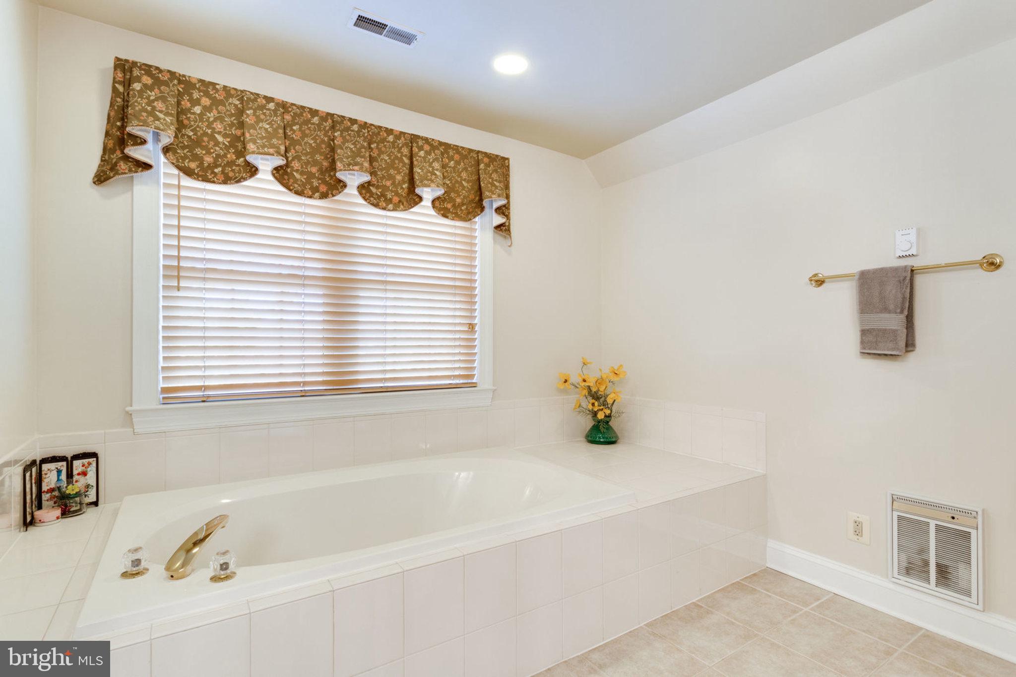 WOODMORE PLAT 10 - Residential