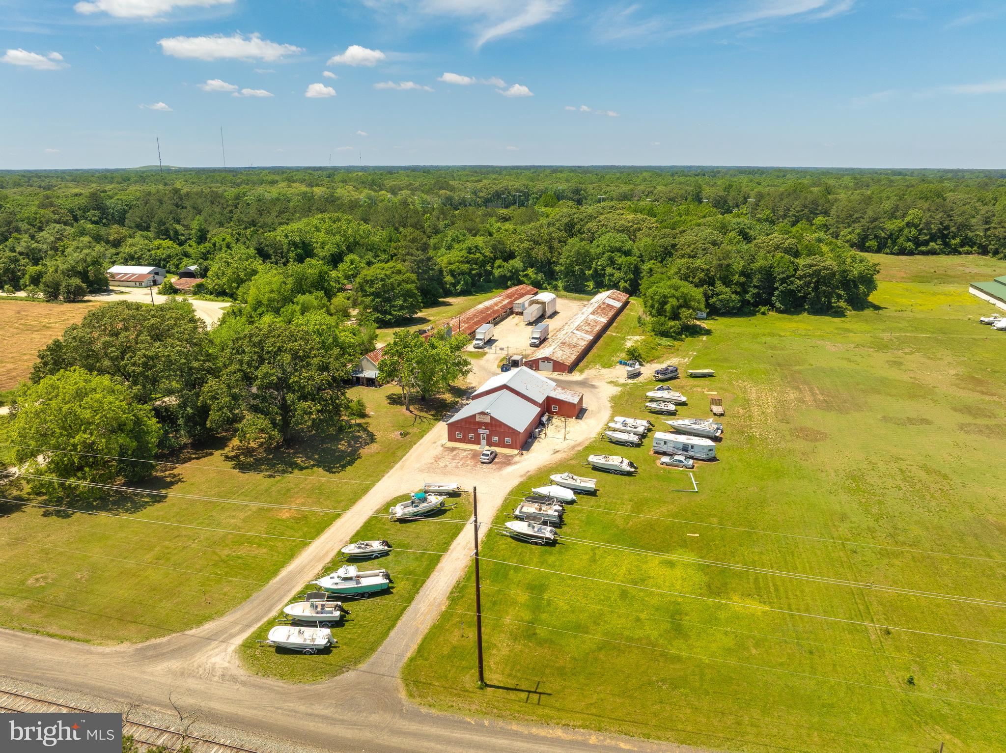 3 offices space available. Spaces can be leased together or individually. All utilities included. Shared kitchen and restrooms. Lease rate varies depending on office. 155 sq.ft., 275 sq.ft. and 280 sq.ft. Located on Goddard Parkway, gravel drive along the rail line.