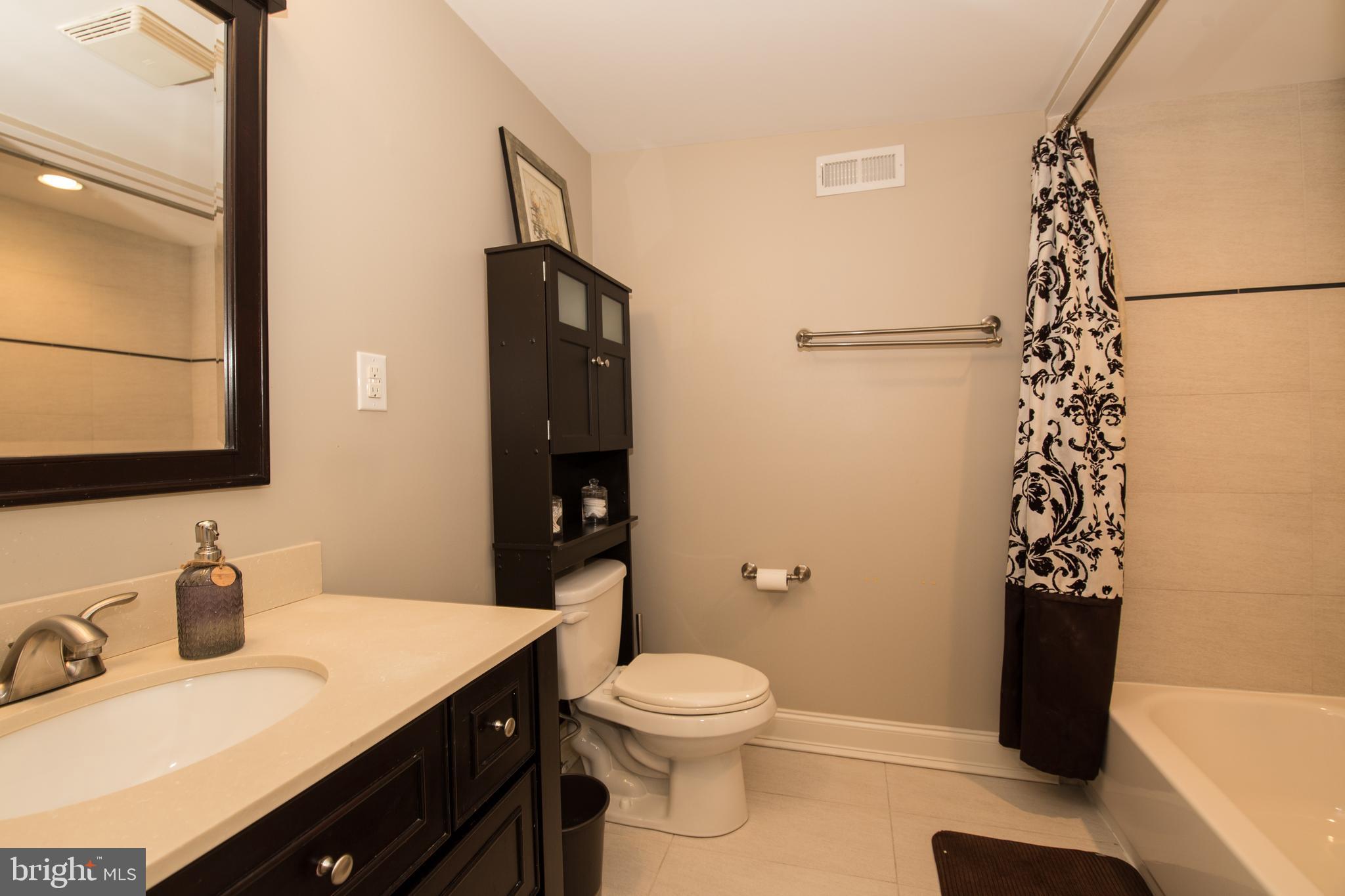 PASSYUNK SQUARE - Residential