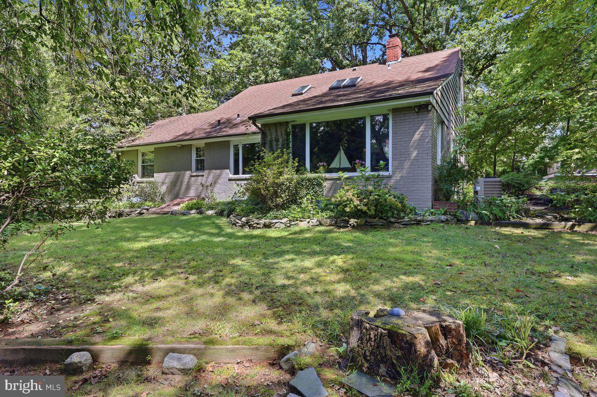 458 ELM AVENUE