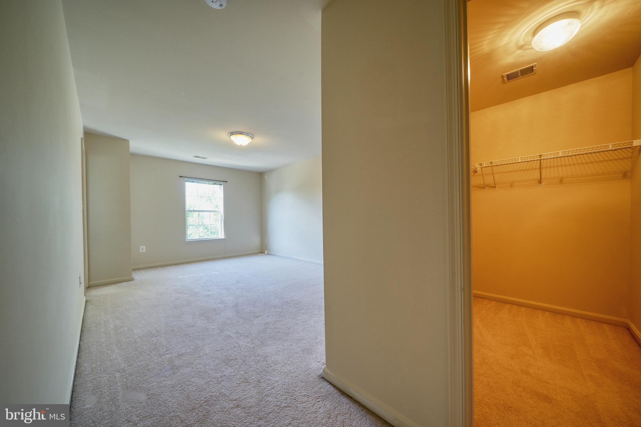 PORT POTOMAC - Residential Lease