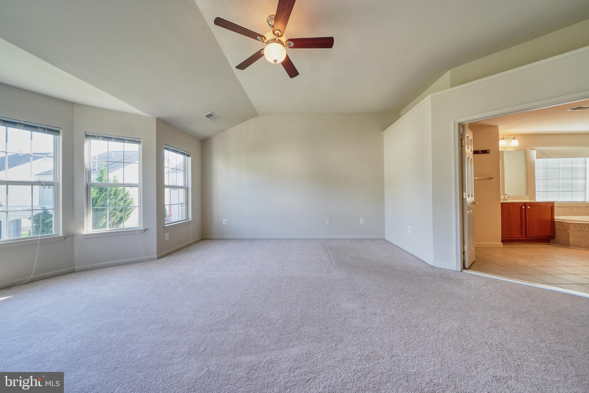 PORT POTOMAC - Residential Lease