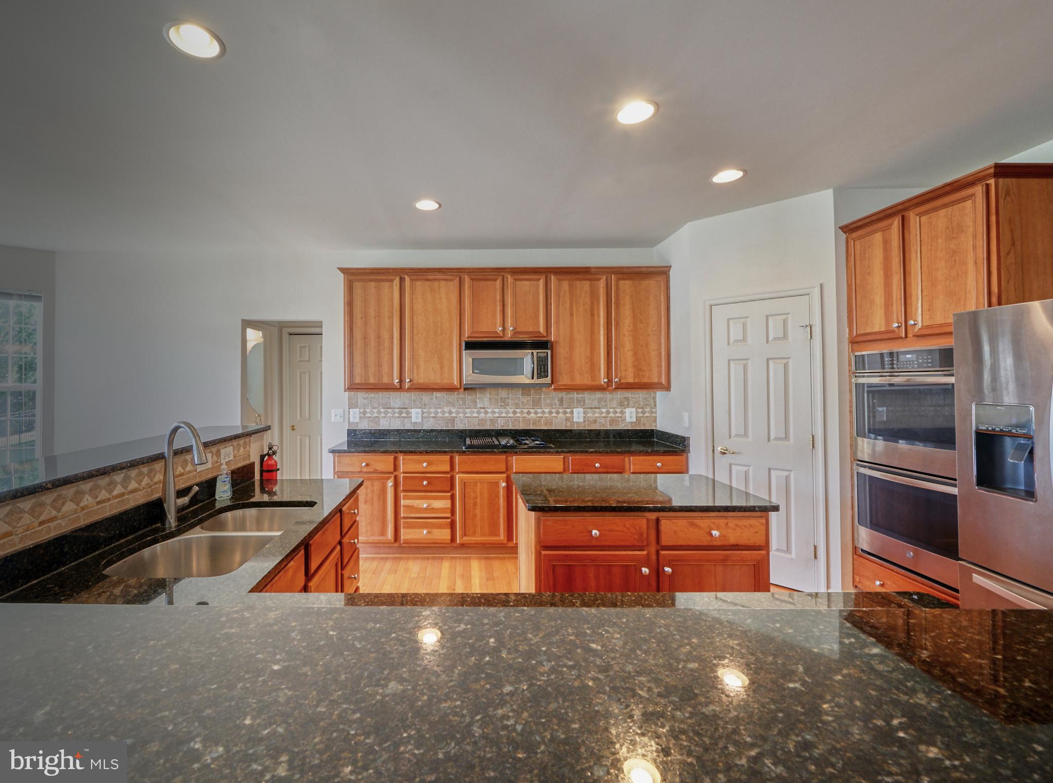 PORT POTOMAC - Residential Lease