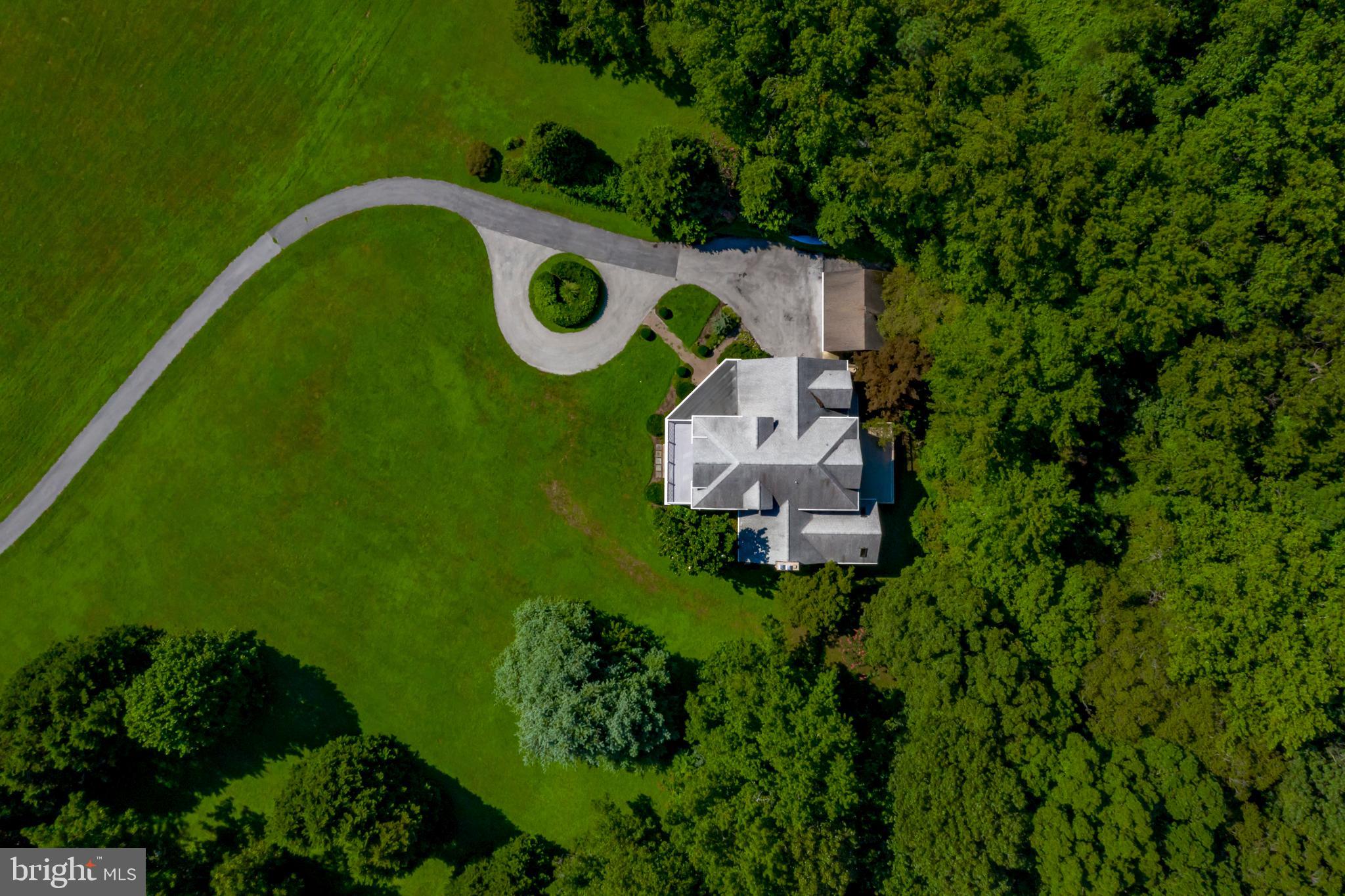 DAVIDSONVILLE - Residential