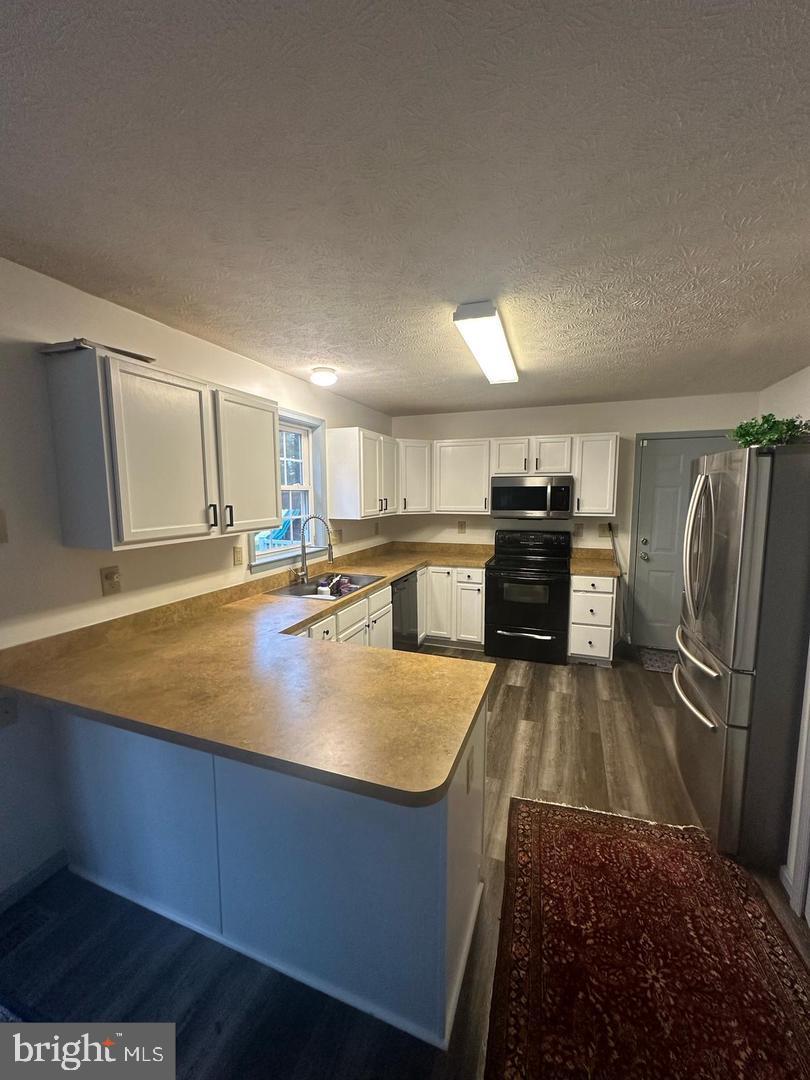 HUNTINGTON MEADOWS - Residential