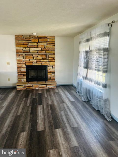 Apartment For Sale - 6015 Sunny Meadows Drive<br/> FREDERICKSBURG, VA 22407