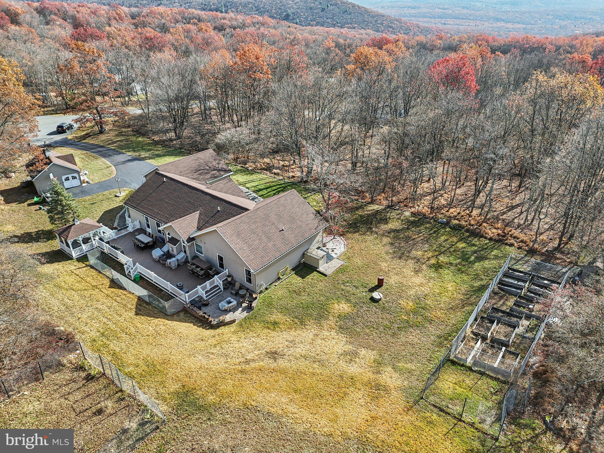 VALLEY VIEW ESTATES - CARBON - Residential