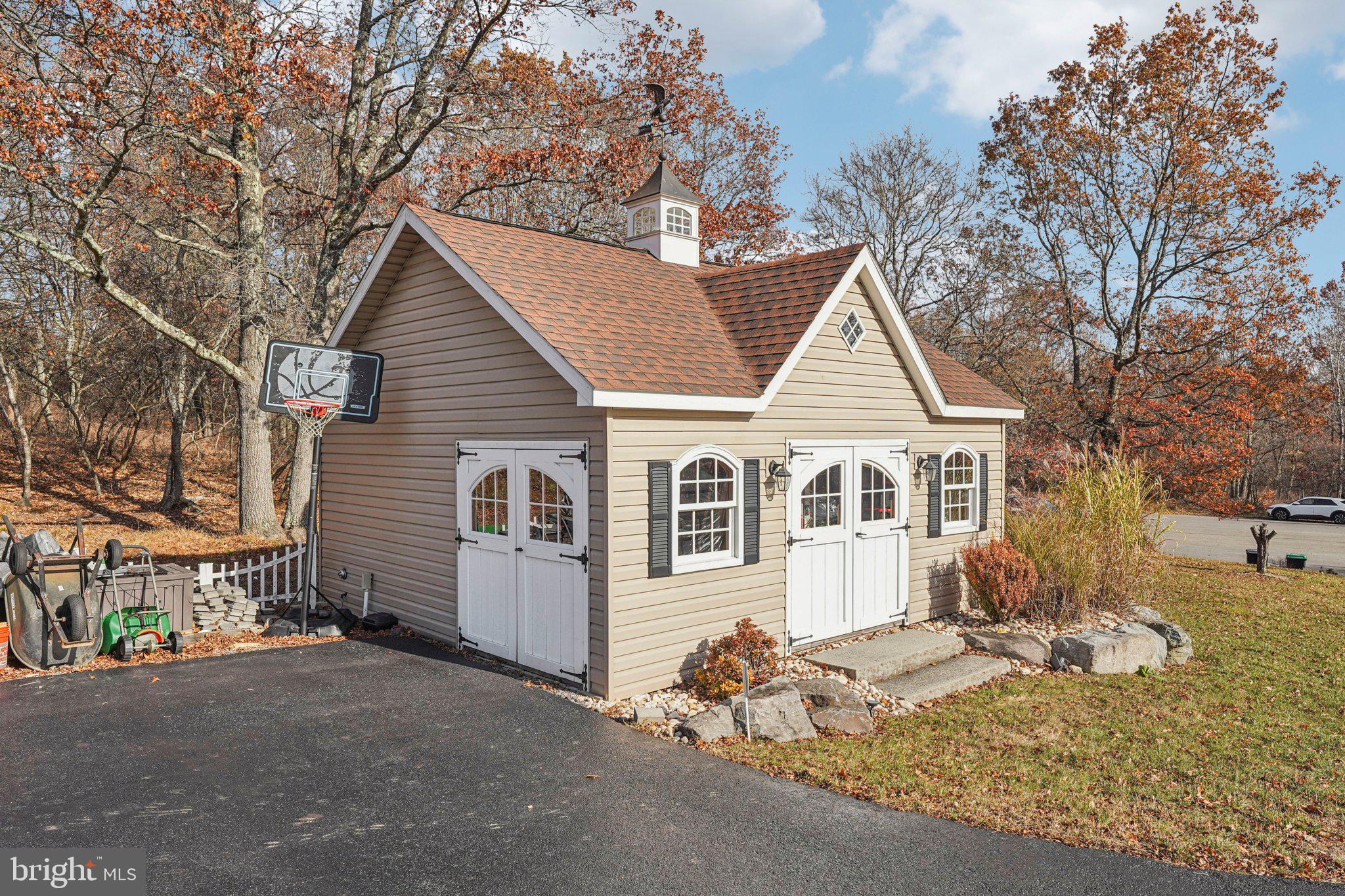 VALLEY VIEW ESTATES - CARBON - Residential