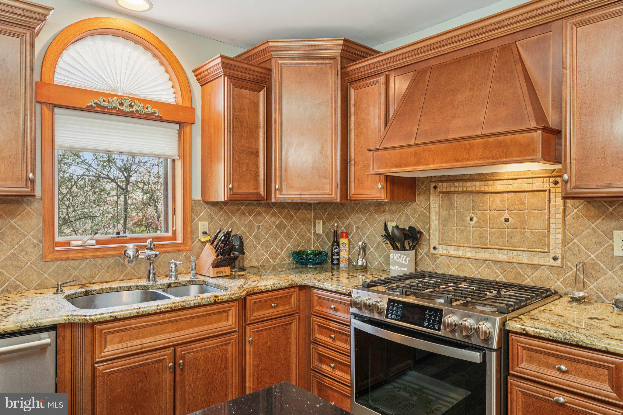 VALLEY VIEW ESTATES - CARBON - Residential