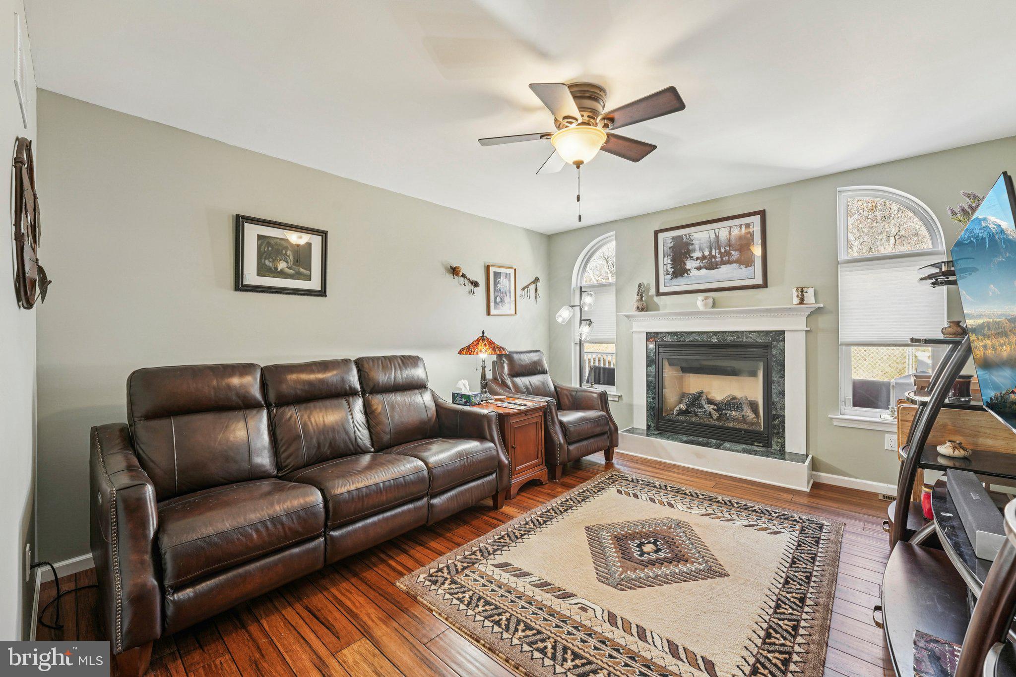 VALLEY VIEW ESTATES - CARBON - Residential