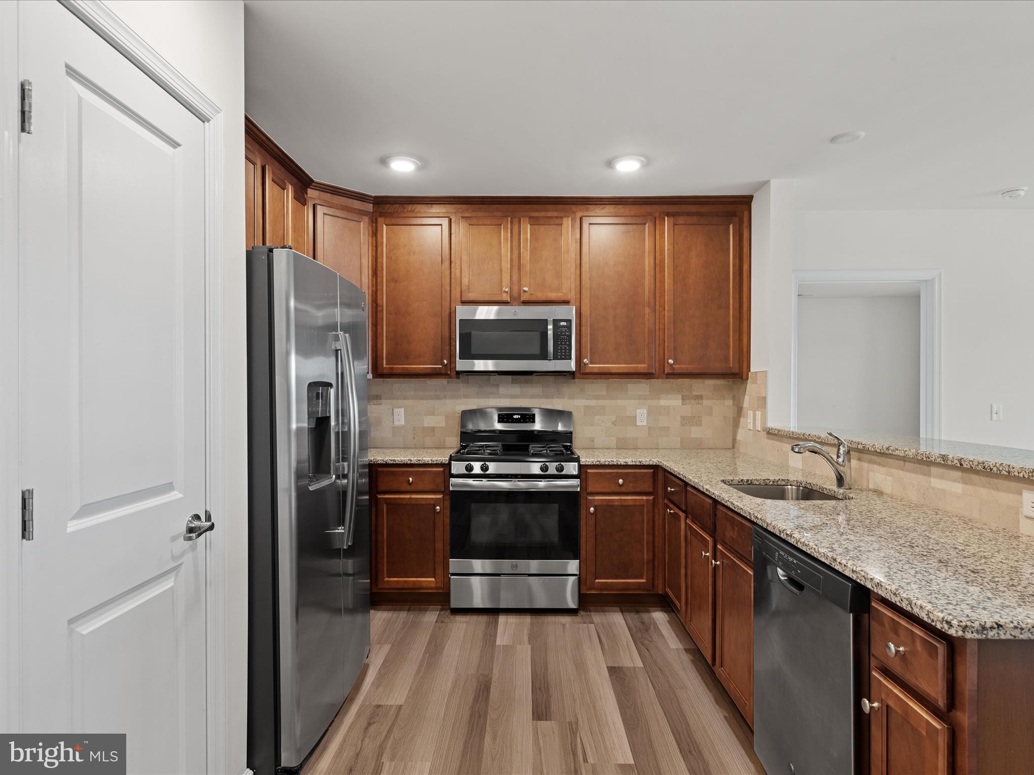 VINEYARDS AT NASSAU VALLEY - Residential