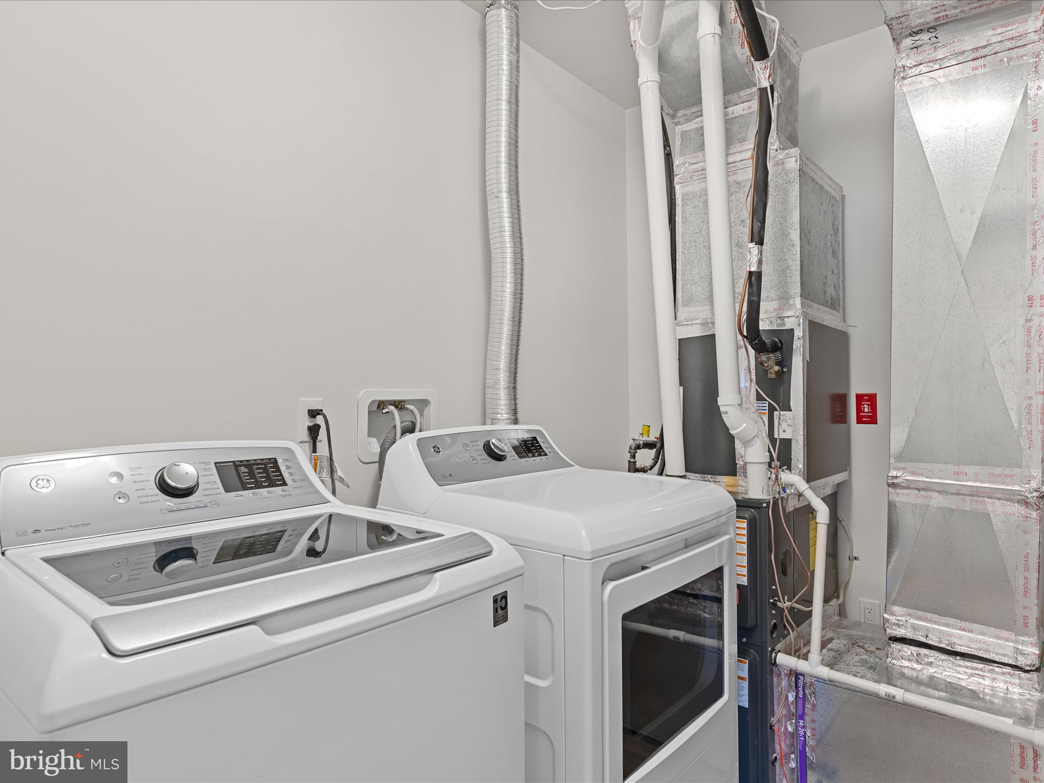 VINEYARDS AT NASSAU VALLEY - Residential