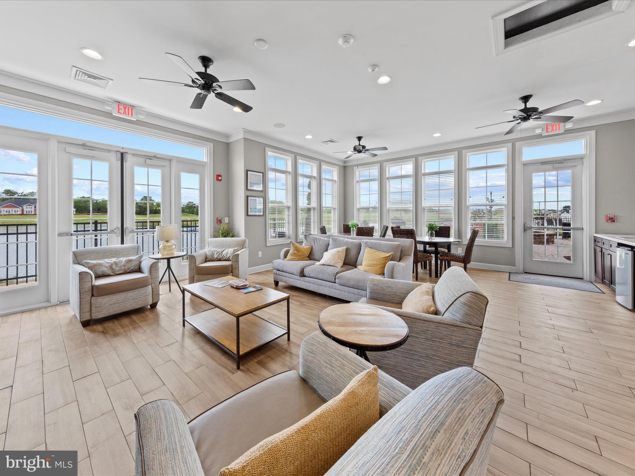 VINEYARDS AT NASSAU VALLEY - Residential