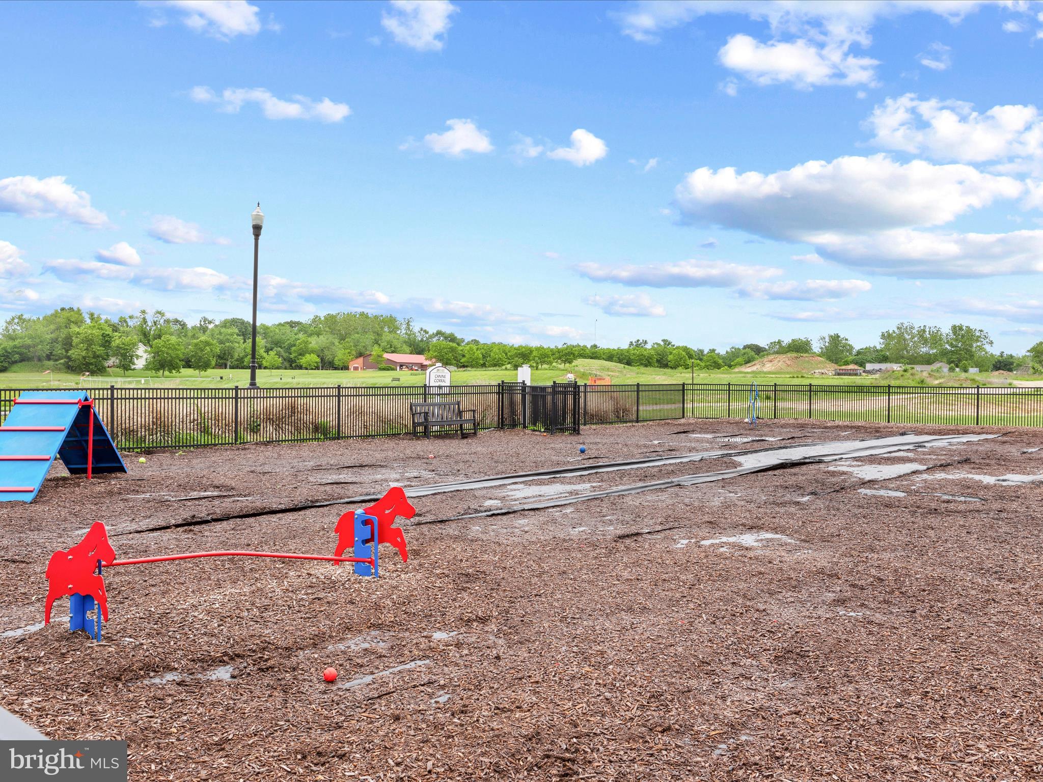 VINEYARDS AT NASSAU VALLEY - Residential