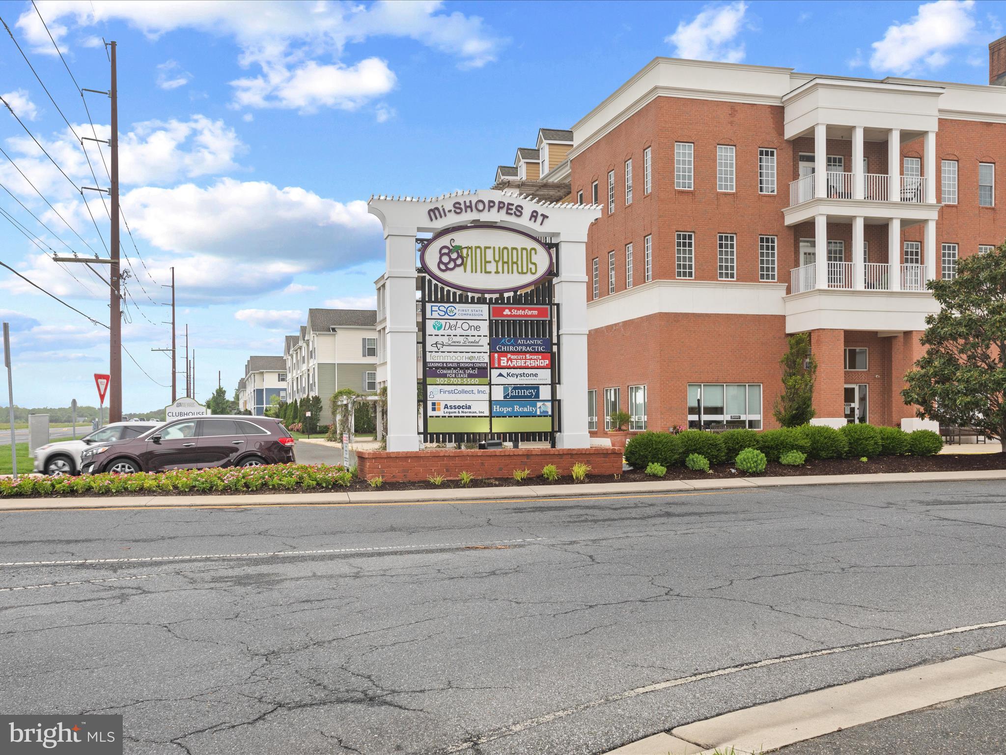 VINEYARDS AT NASSAU VALLEY - Residential