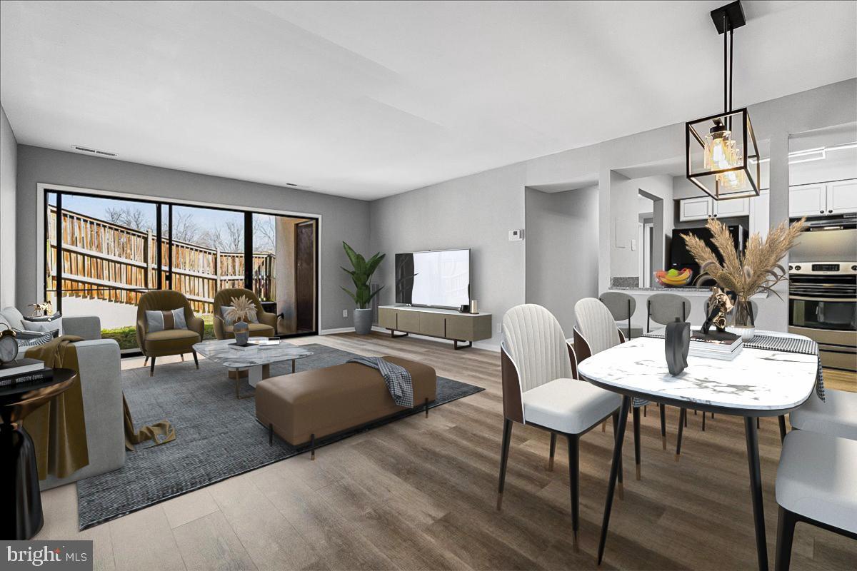 TREETOP CONDO - Residential