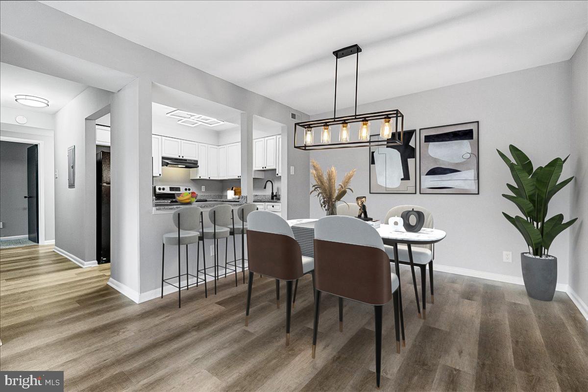 TREETOP CONDO - Residential