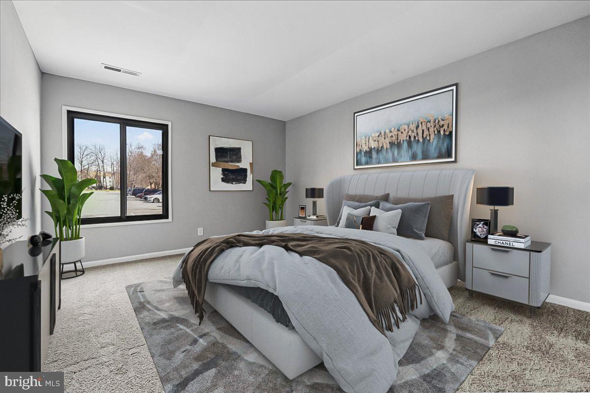 TREETOP CONDO - Residential