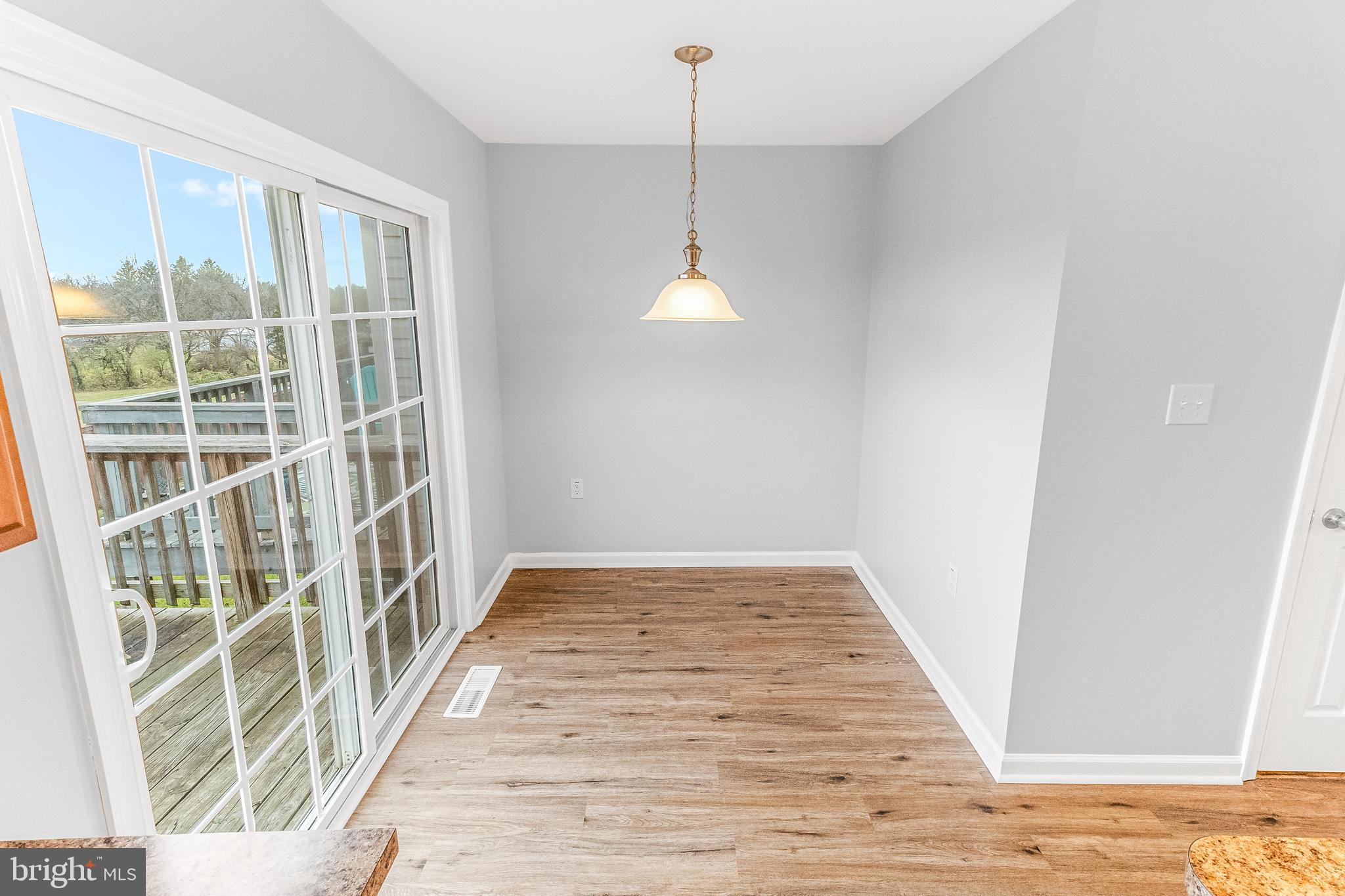 HAMMONDS MILL - Residential