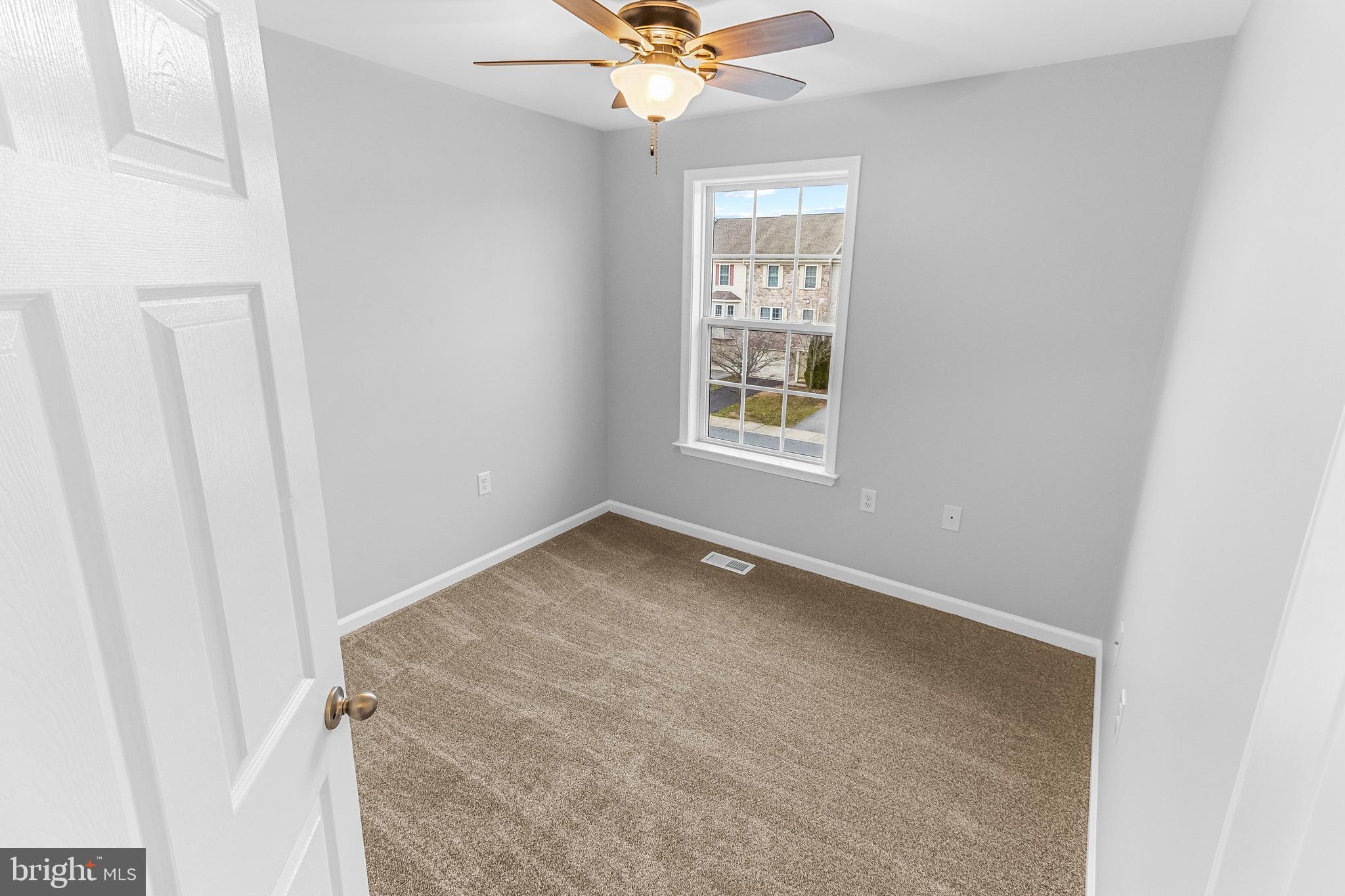 HAMMONDS MILL - Residential