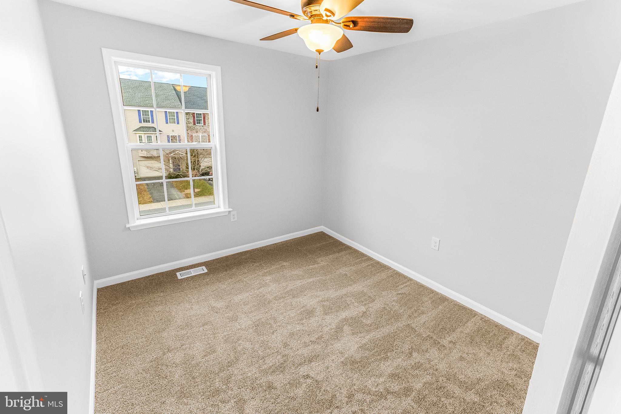 HAMMONDS MILL - Residential